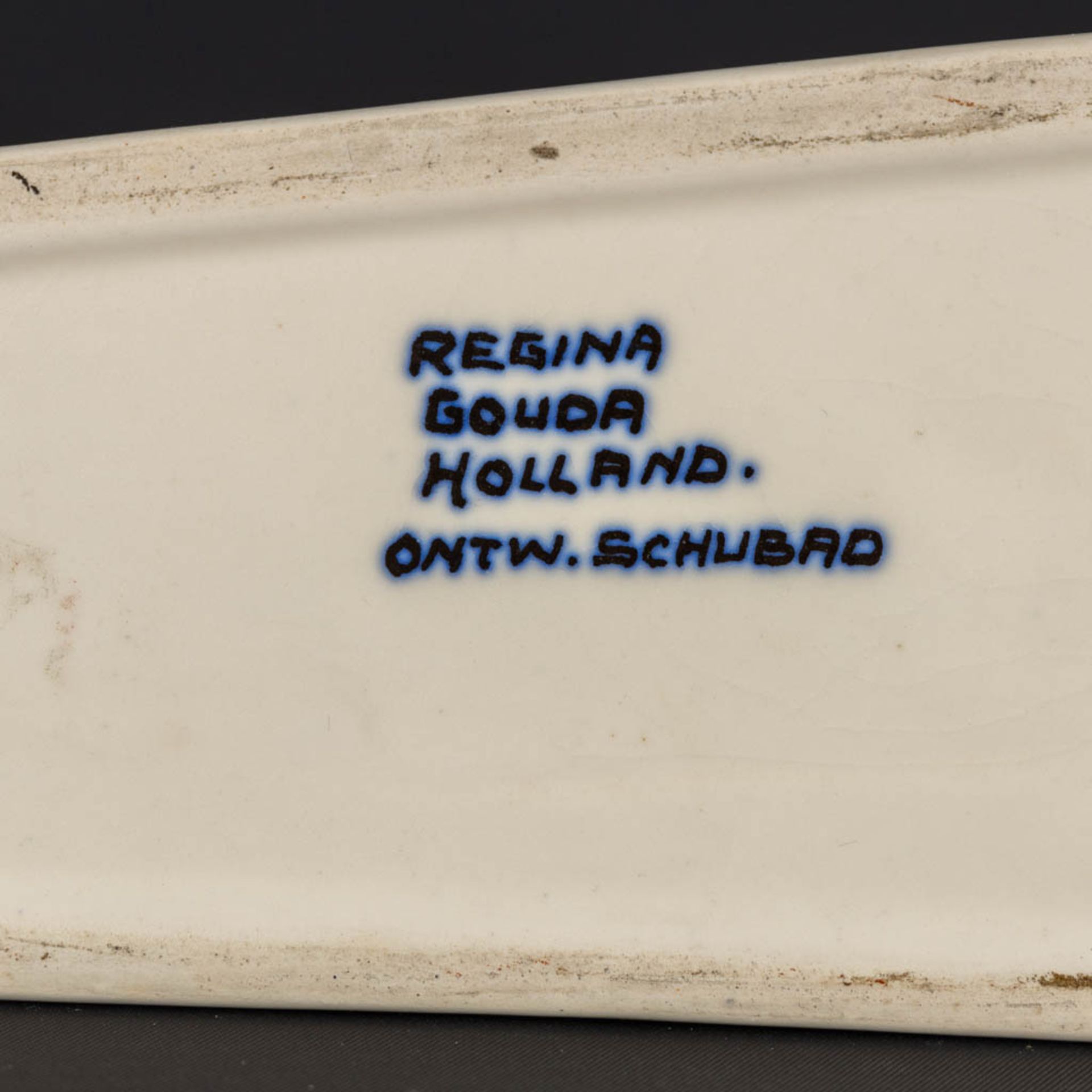 Ernest SCHUBAD (XIX-XX) 'Dog' for Regina, Gouda. Art Deco. (L:8 x W:28 x H:23 cm) - Bild 8 aus 10