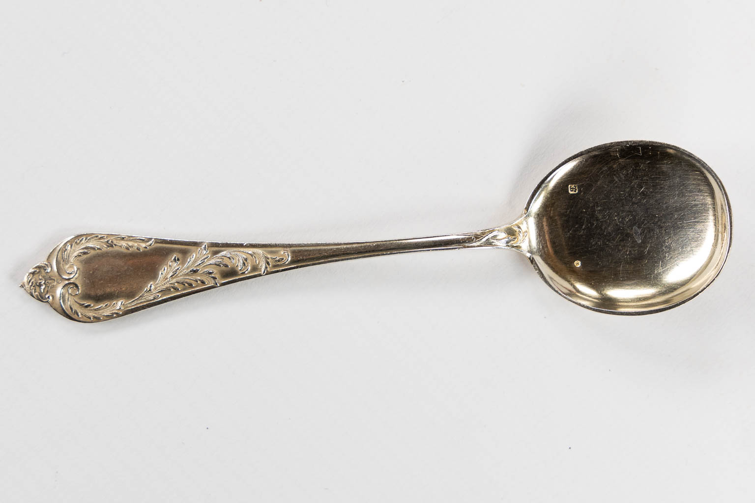 A large collection of silver-plated cutlery, added 12 Delheid silver ice spoons, 309g. - Image 4 of 16