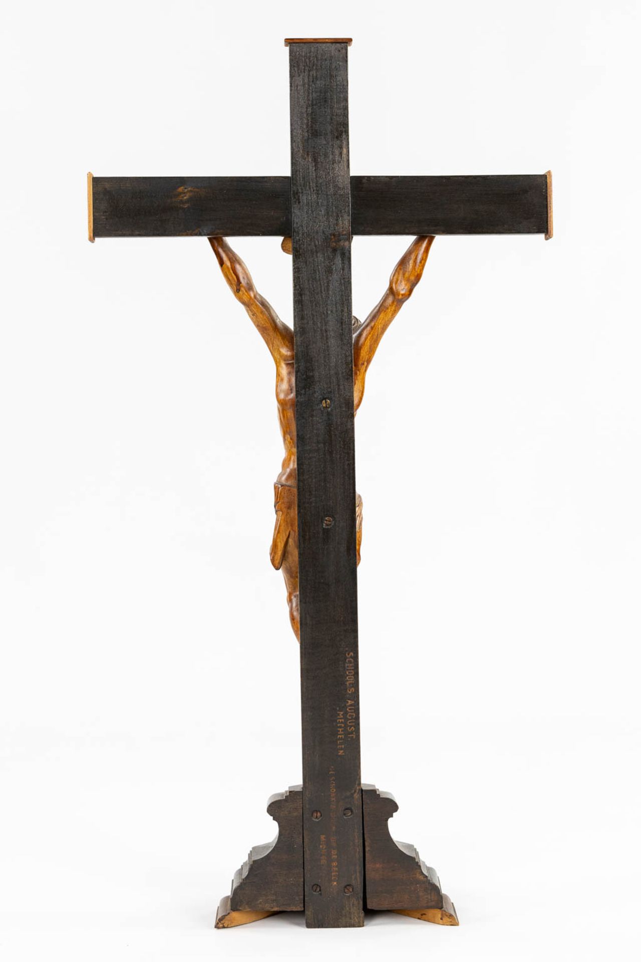 Three large crucifixes, sculptured wood and plaster. (W:46 x H:115 cm) - Bild 7 aus 9