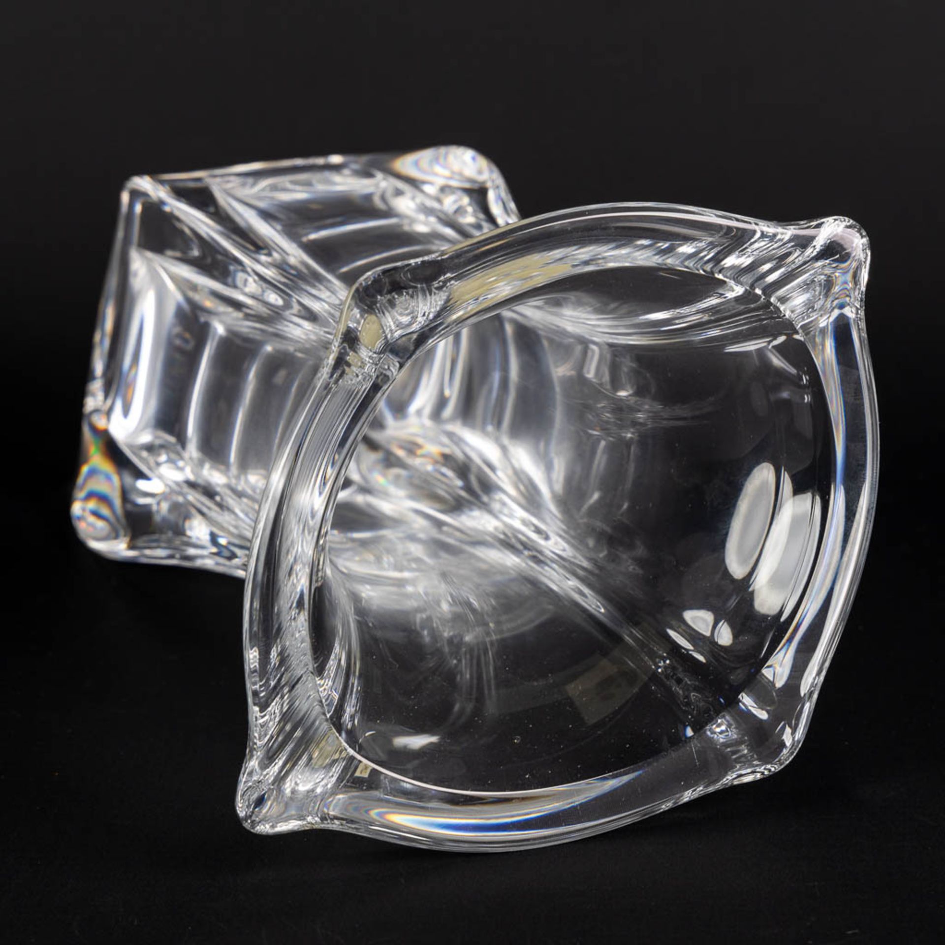 Cristal De Sèvres, a large crystal vase. (L:15 x W:18 x H:28 cm) - Bild 11 aus 14