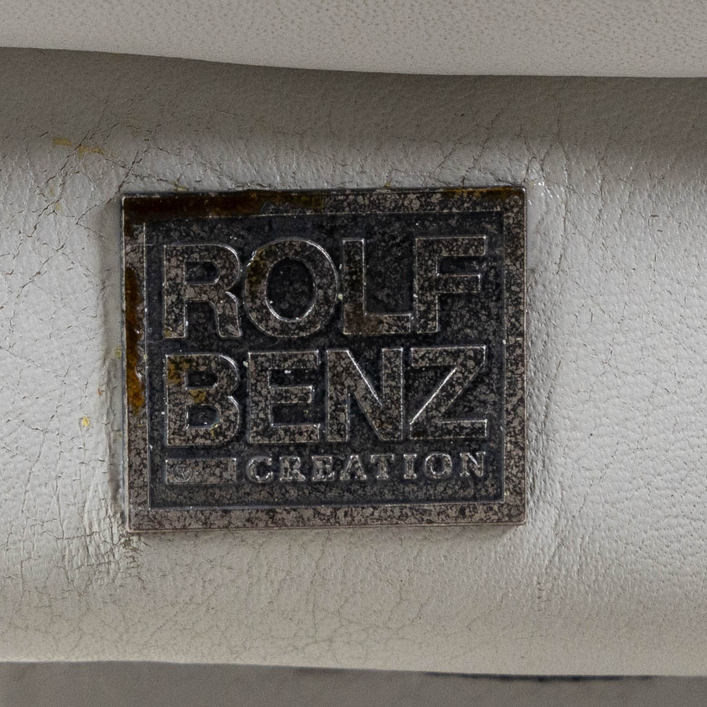 Rolf Benz, a large white leather salon suite. (L:88 x W:205 x H:86 cm) - Image 8 of 8