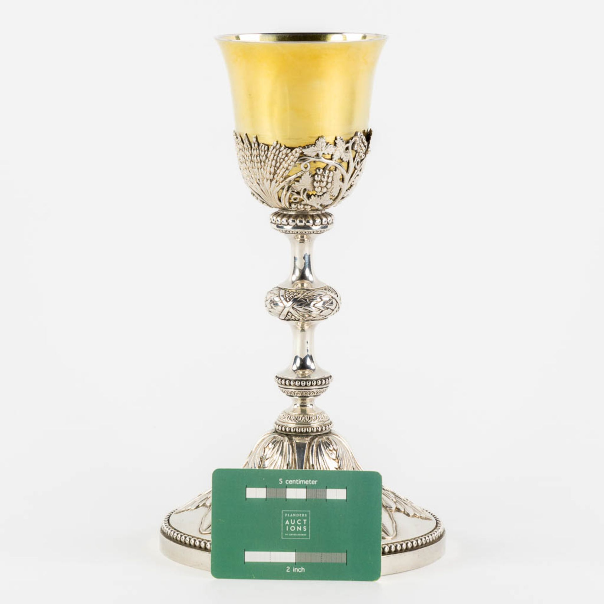 A chalice, silver-plated metal and gold-plated silver, Gothic Revival. 19th C. (H:27 x D:15 cm) - Image 2 of 9