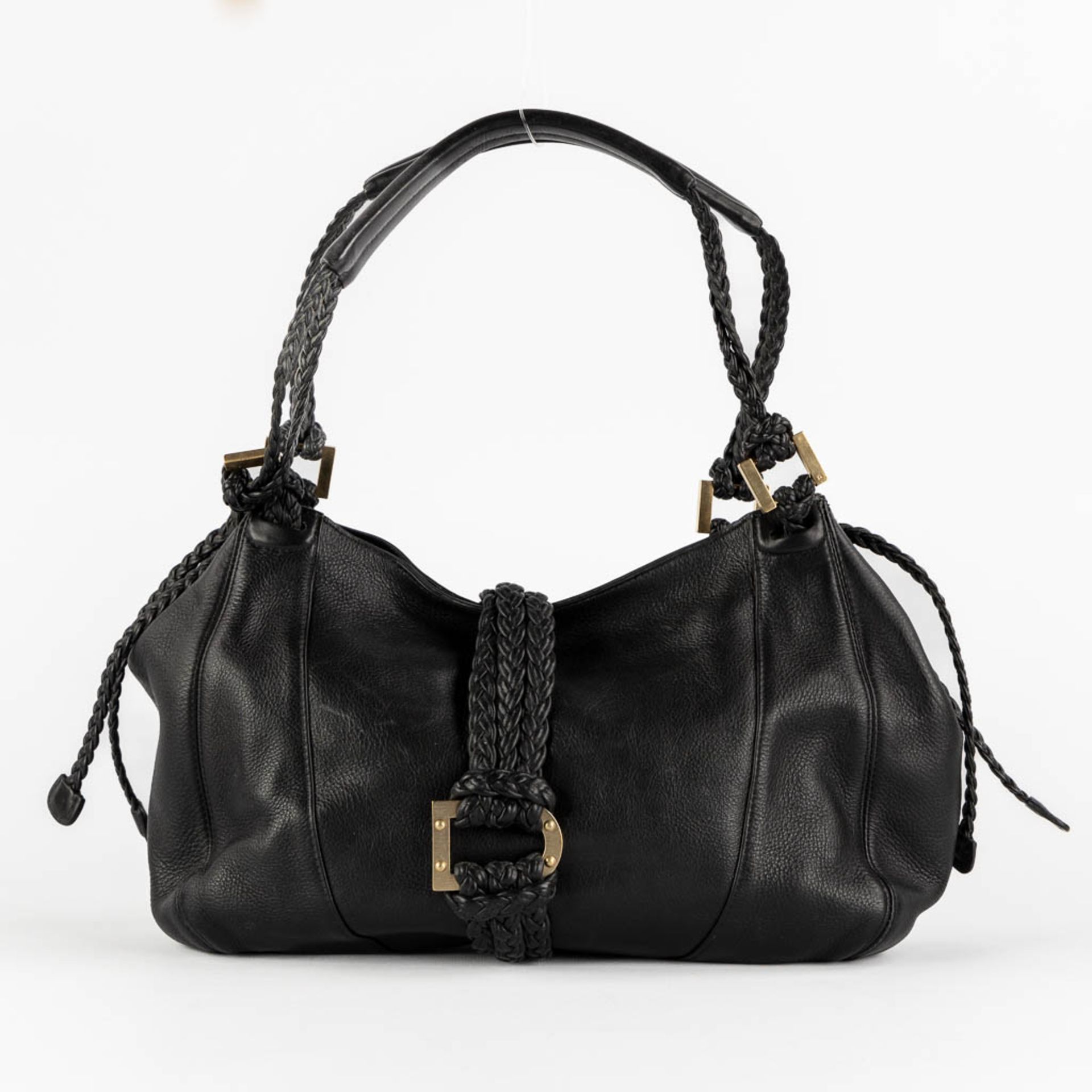 Delvaux Eugène PM, a black leather handbag. (W:38 x H:26 cm) - Image 4 of 19
