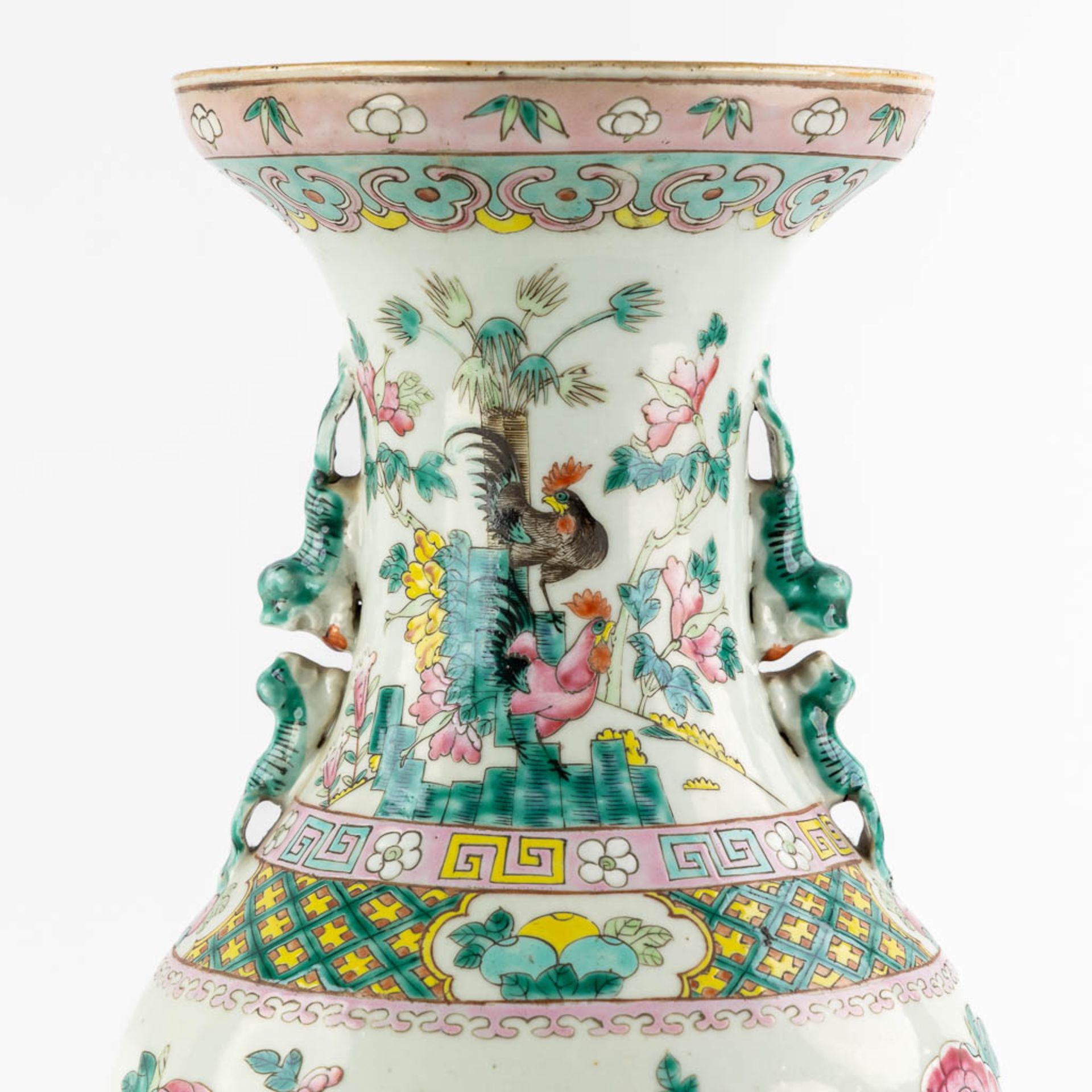 A large Chinese Famille Rose vase decorated with Chicken and Flora. (H:59 x D:23 cm) - Image 7 of 11