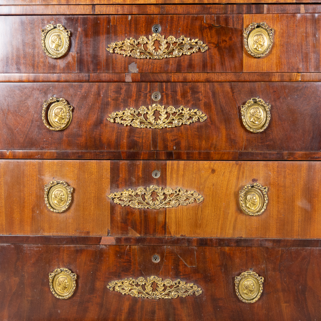 An antique 'Secretaire' cabinet, France, Empire Period. 19th C. (L:57 x W:101 x H:147,5 cm) - Image 10 of 14
