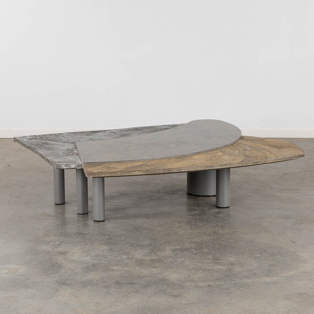 Pia MANU (XX) 'Coffee Table' circa 2008. (L:124 x W:135 x H:35 cm)