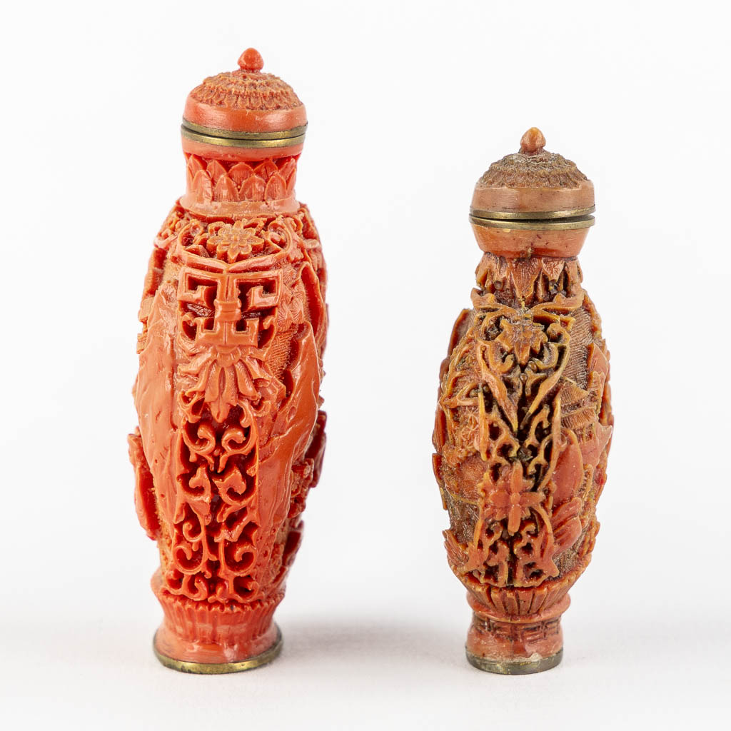 Two Snuff boxes, China, sculptured coral. Late Qing Dynasty. (H:7,2 cm) - Image 6 of 9