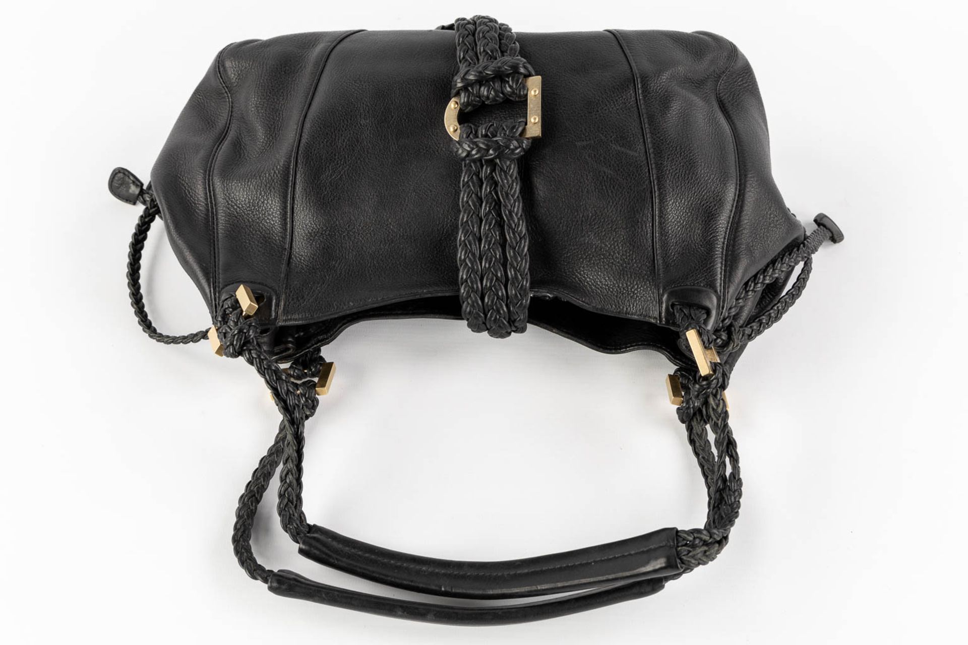 Delvaux Eugène PM, a black leather handbag. (W:38 x H:26 cm) - Image 10 of 19