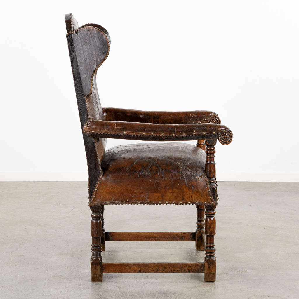 An antique Throne chair, leather on wood, great patina. 18th C. (L:76 x W:67 x H:125 cm) - Image 6 of 13