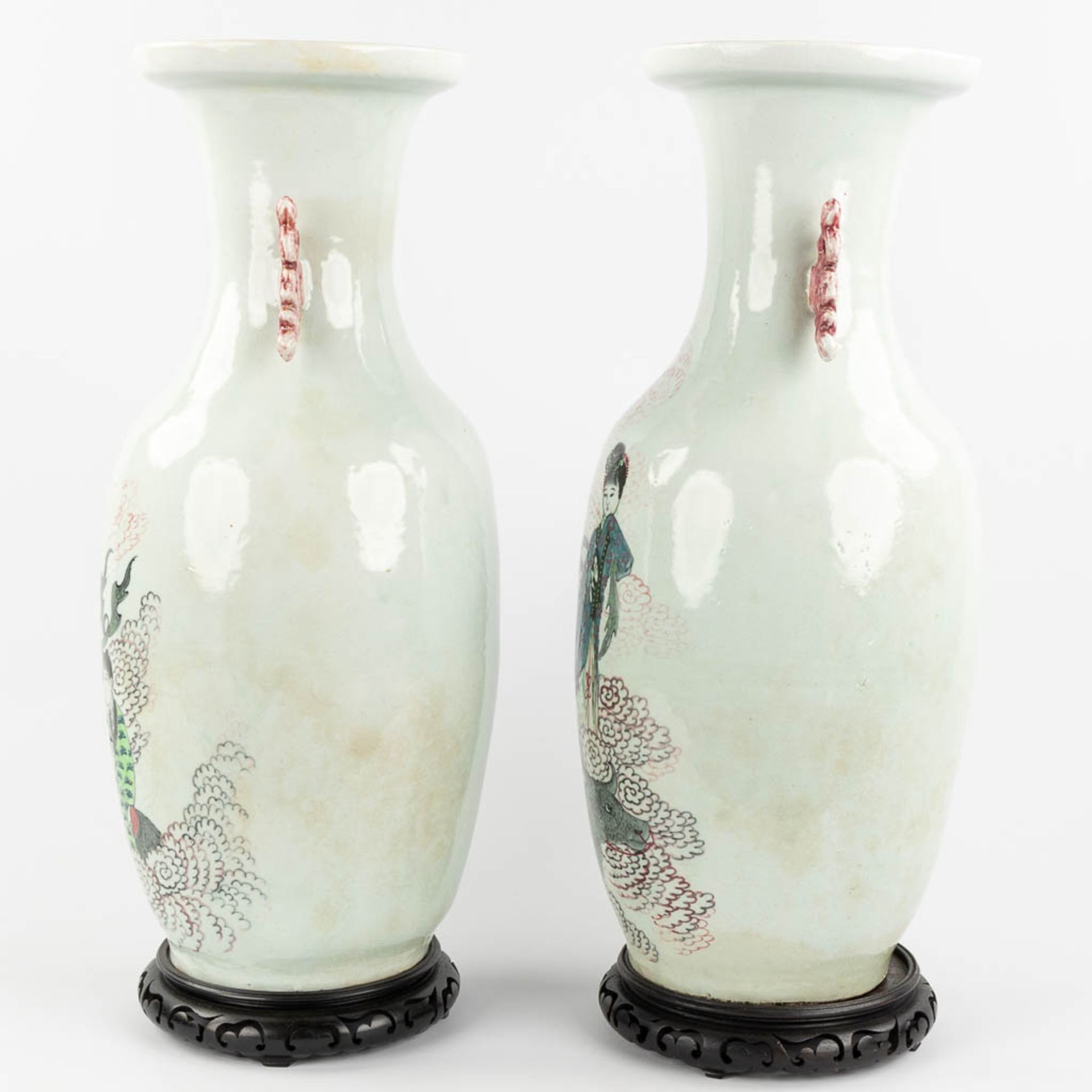 A pair of Chinese vases decorated with buffalo and ladies. (H:57 x D:24 cm) - Image 11 of 11