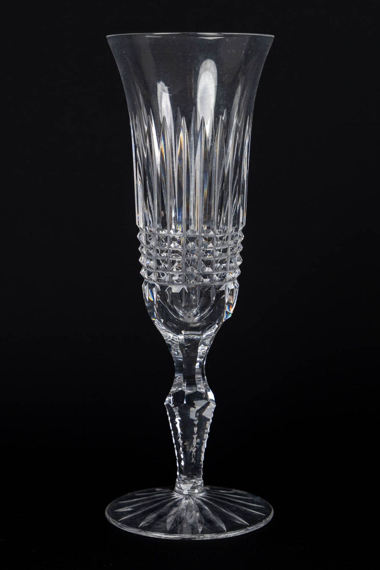 Val Saint Lambert and others, a large glass service. (H:20,1 cm) - Image 5 of 9