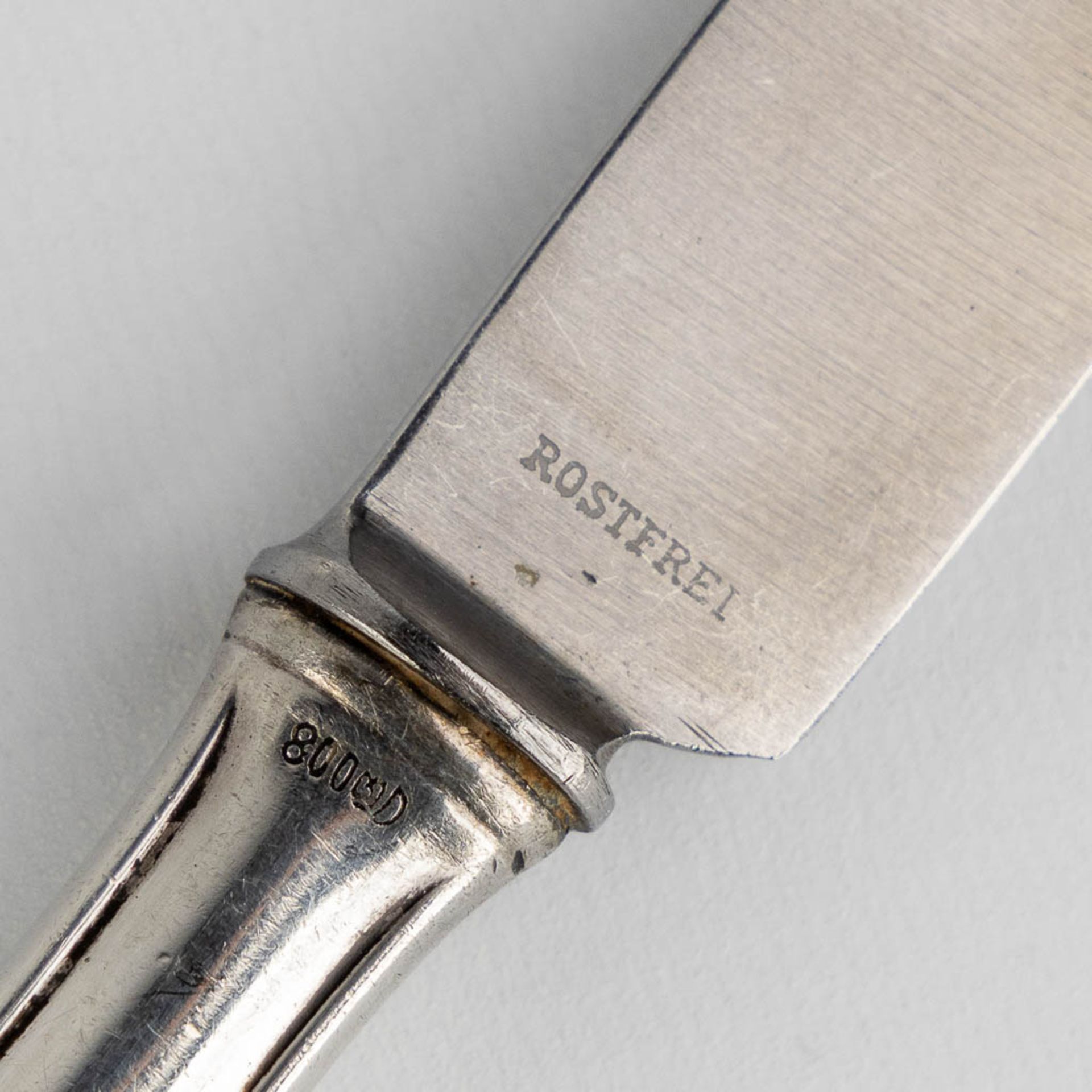 A large 82-piece silver cutlery, Germany. 800/1000. 2,673kg. (L:25,5 cm) - Bild 12 aus 14