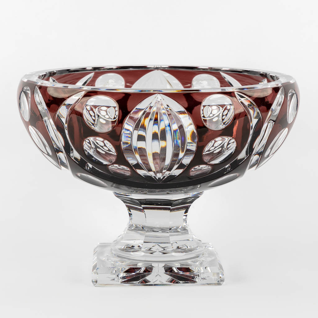 Val Saint Lambert, 'Model 1925', cut and coloured crystal. (H:22 x D:31 cm) - Image 5 of 13