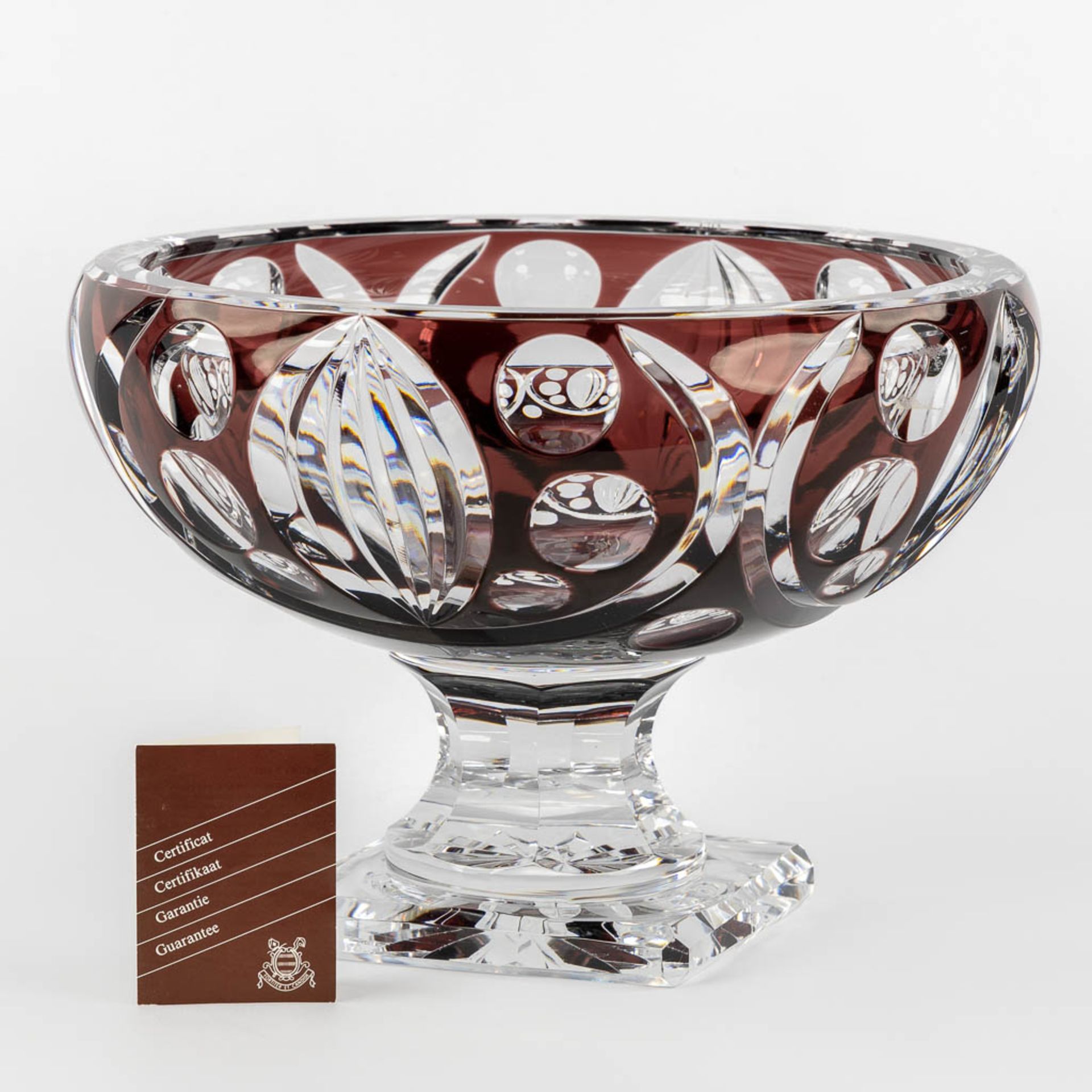 Val Saint Lambert, 'Model 1925', cut and coloured crystal. (H:22 x D:31 cm) - Image 3 of 13