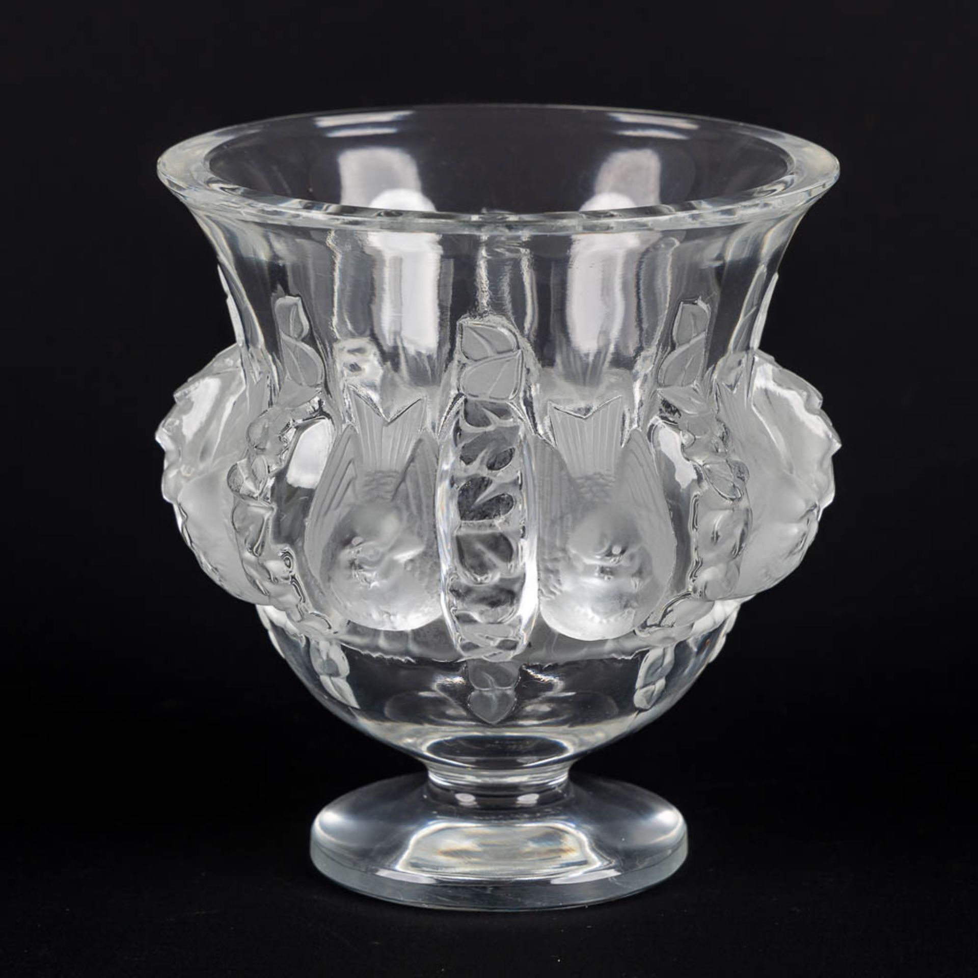 Lalique France, 'Dampierre', glass. (H:12,5 x D:12 cm) - Bild 5 aus 10