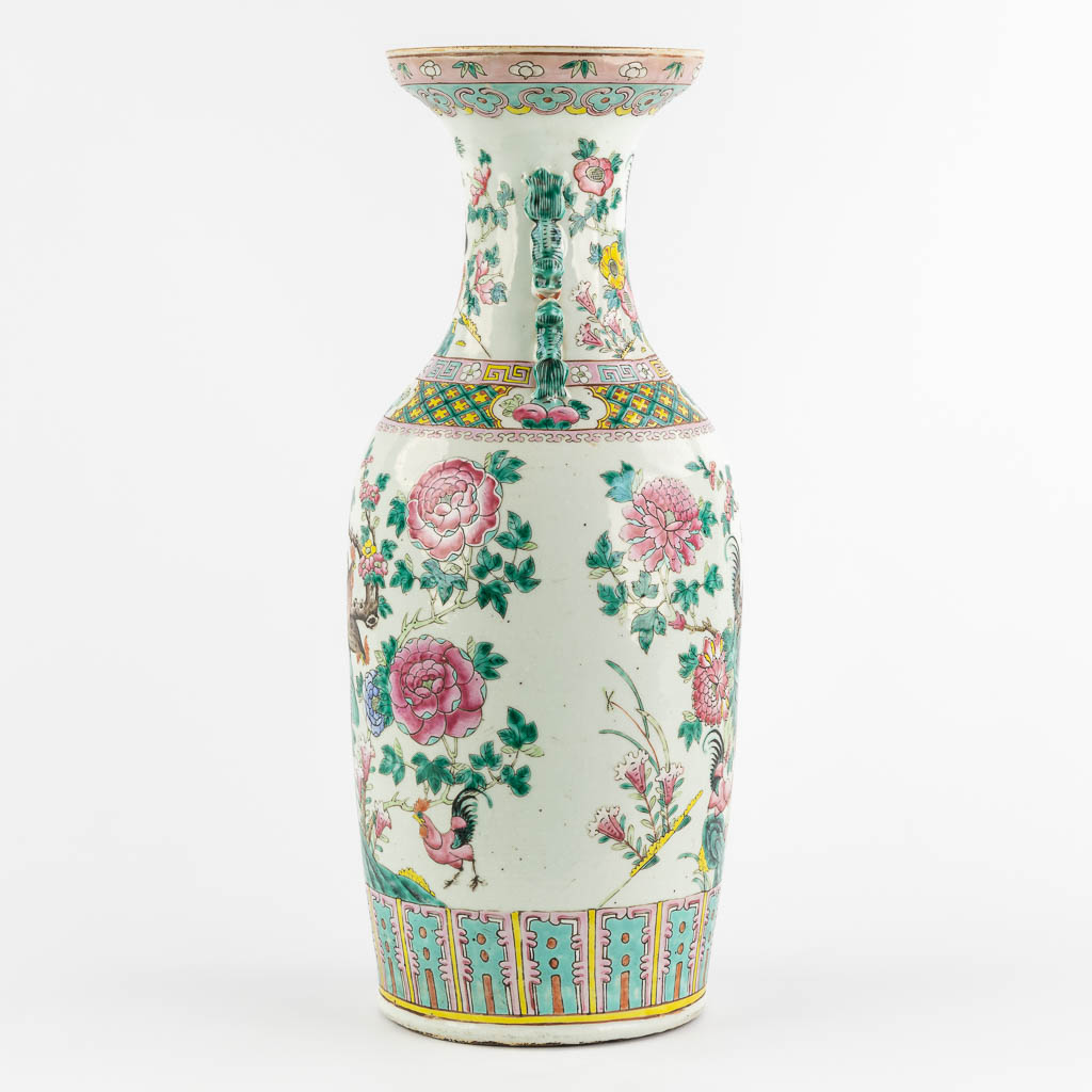 A large Chinese Famille Rose vase decorated with Chicken and Flora. (H:59 x D:23 cm) - Image 4 of 11