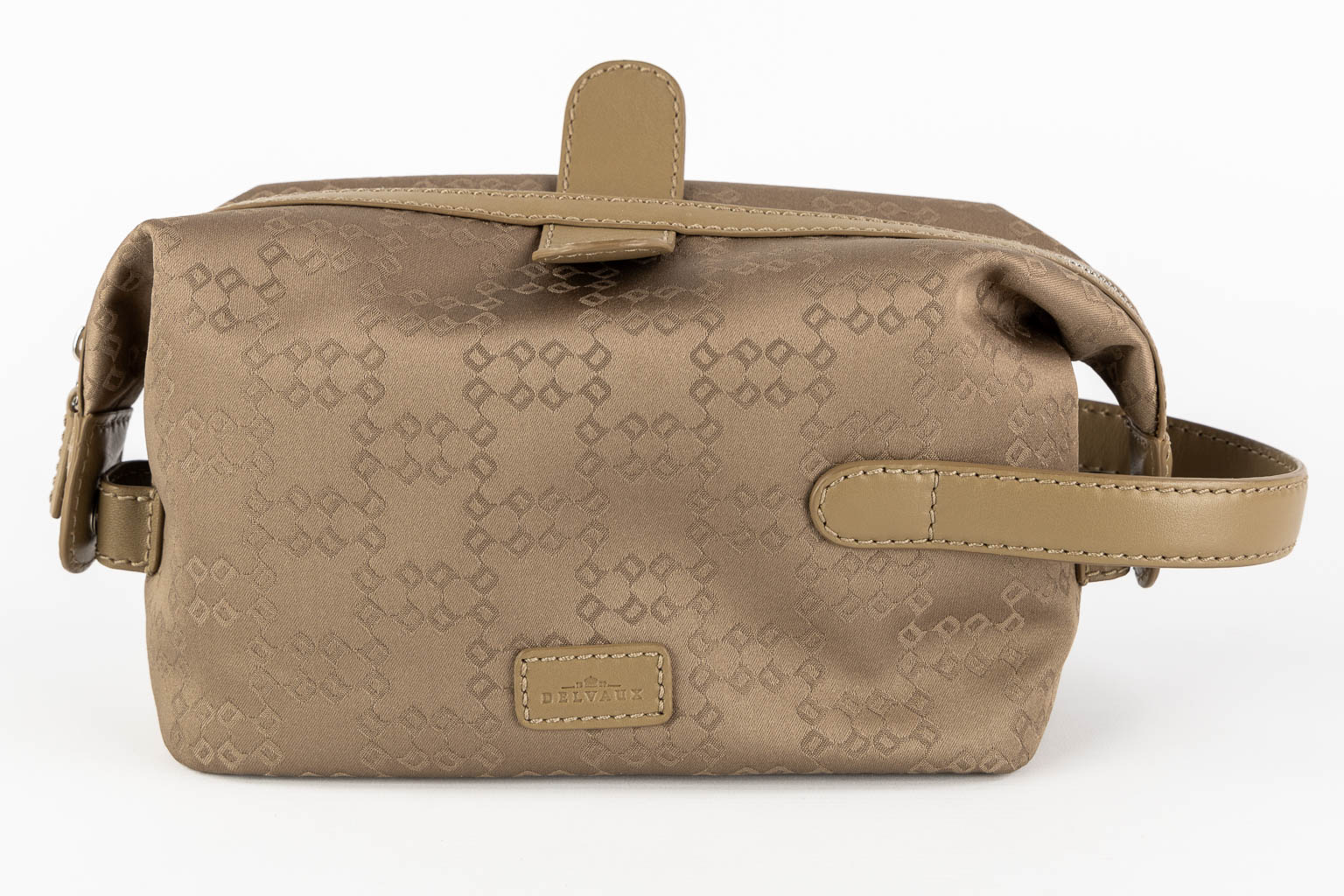 Delvaux, a handbag, added 'Airess', a toilet bag. (W:34 x H:29 cm) - Bild 4 aus 23