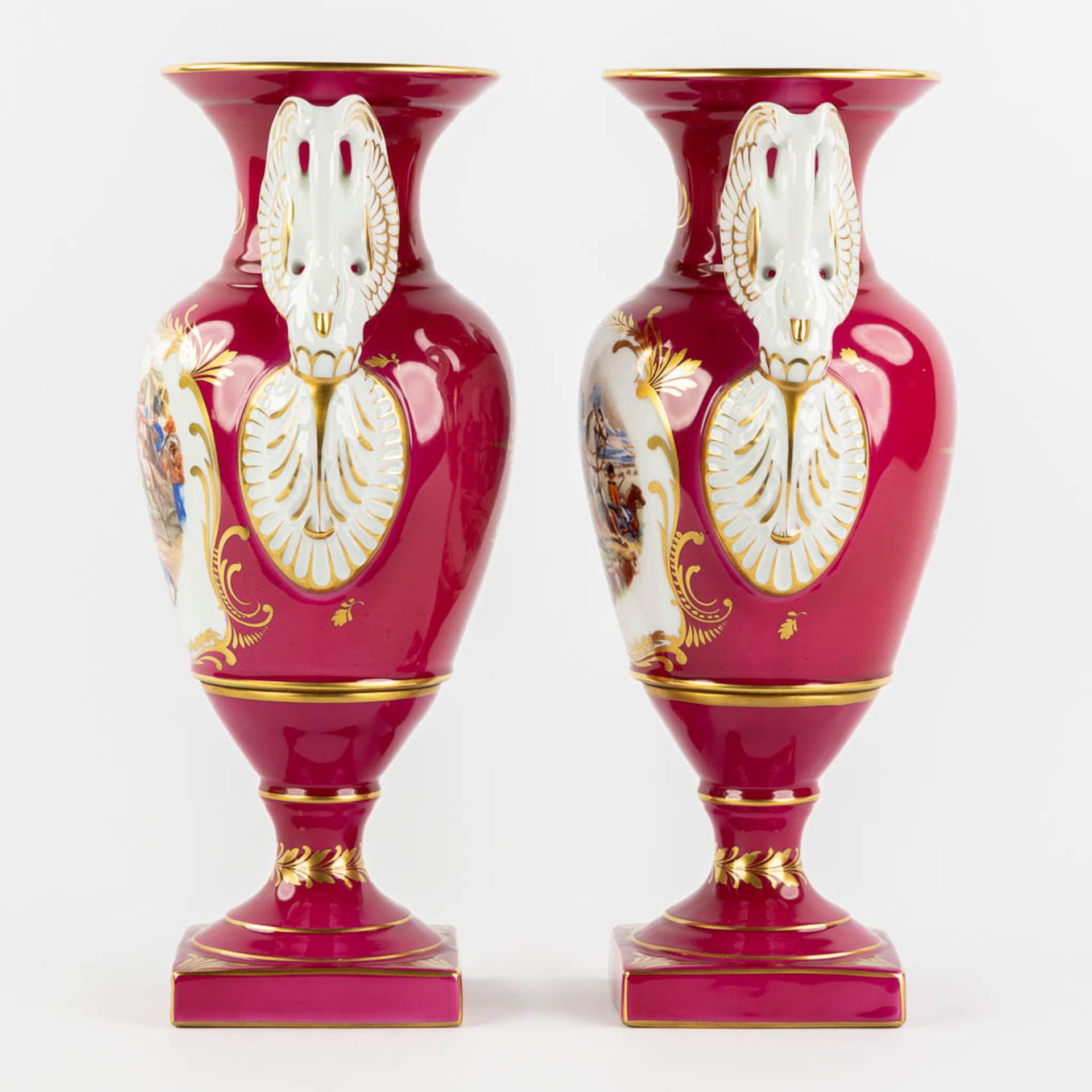 Porcelaine De Couleuvre, a pair of vases decor 'Napoleon', Empire style. (L:17 x W:25 x H:40 cm) - Image 5 of 13