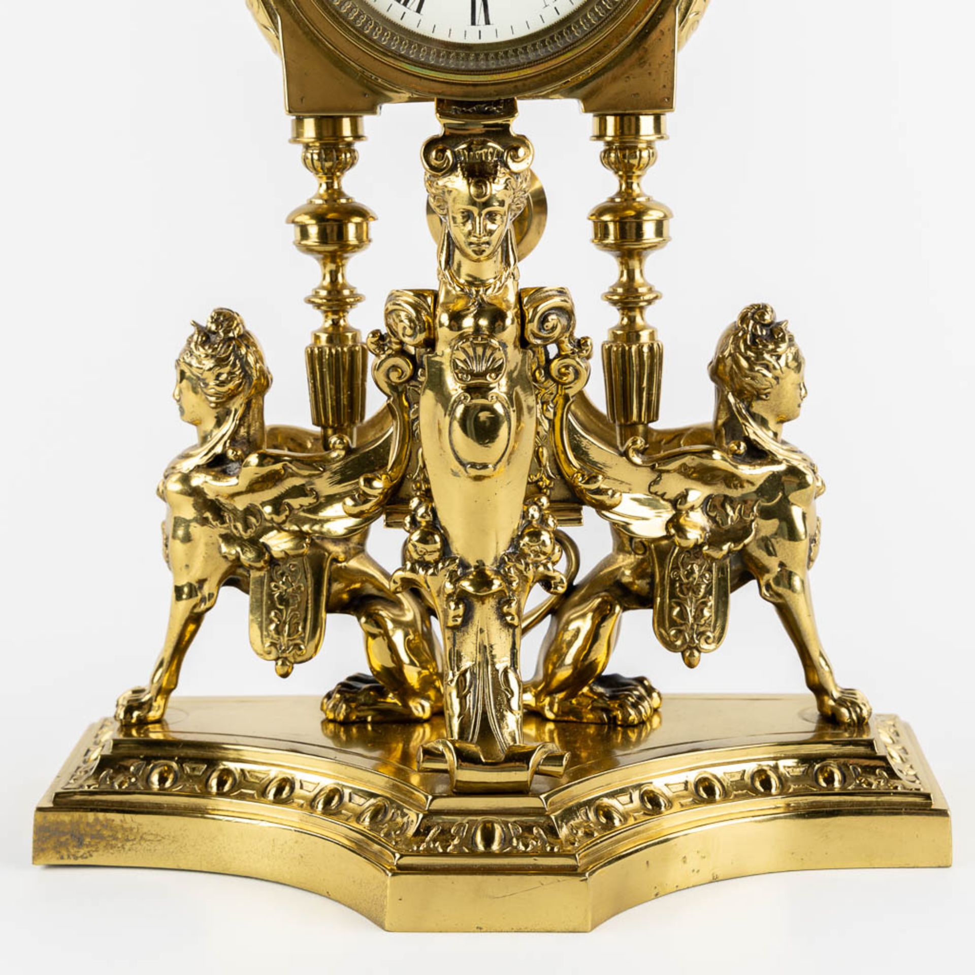 A mantle clock, polished bronze, decorated with Mythological Figures. Circa 1880. (L:15 x W:26 x H:4 - Image 9 of 12