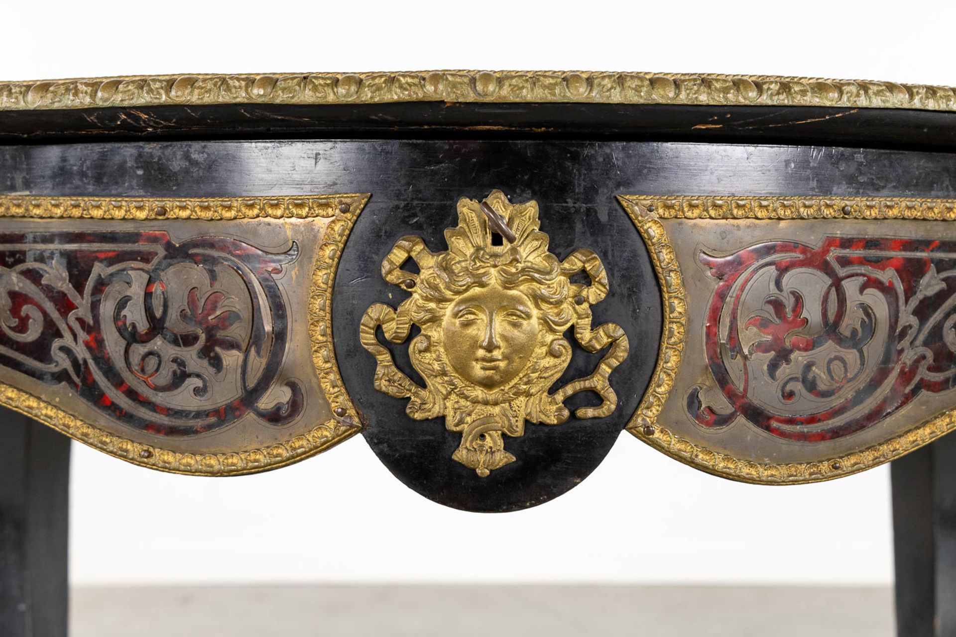 A Boulle 'Table Violon', tortoiseshell and copper inlay, Napoleon 3. (L:76 x W:130 x H:77 cm) - Bild 14 aus 19