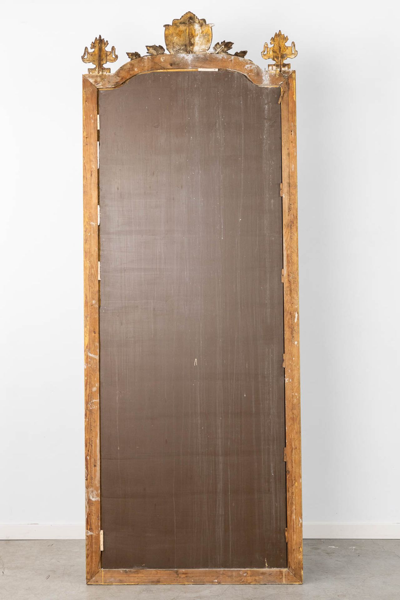 Three matching mirrors, gilt stucco in Louis XVI style. Circa 1900. (W:118 x H:226 cm) - Bild 14 aus 14