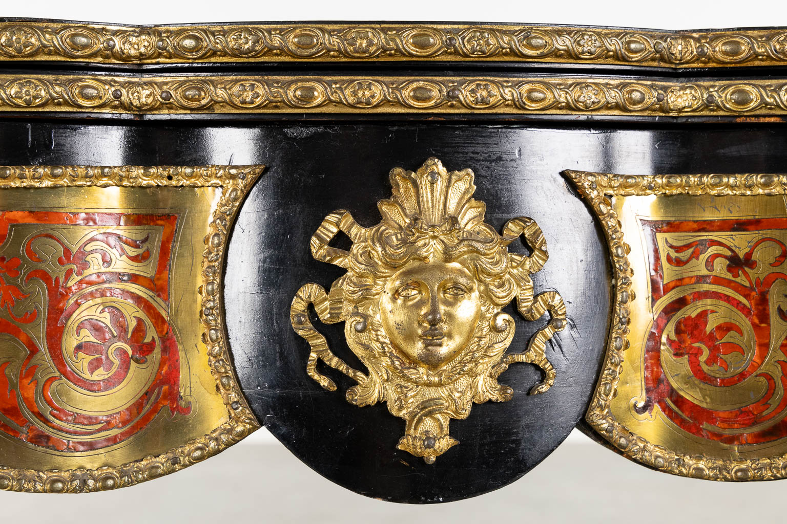 A 'Boulle inlay' card playing table mounted with gilt bronze, Napoleon 3, 19th C. (L:45 x W:87 x H:7 - Image 11 of 16
