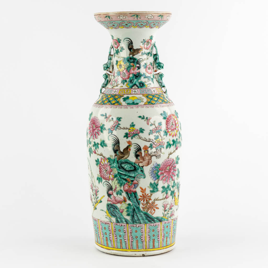 A large Chinese Famille Rose vase decorated with Chicken and Flora. (H:59 x D:23 cm) - Image 5 of 11