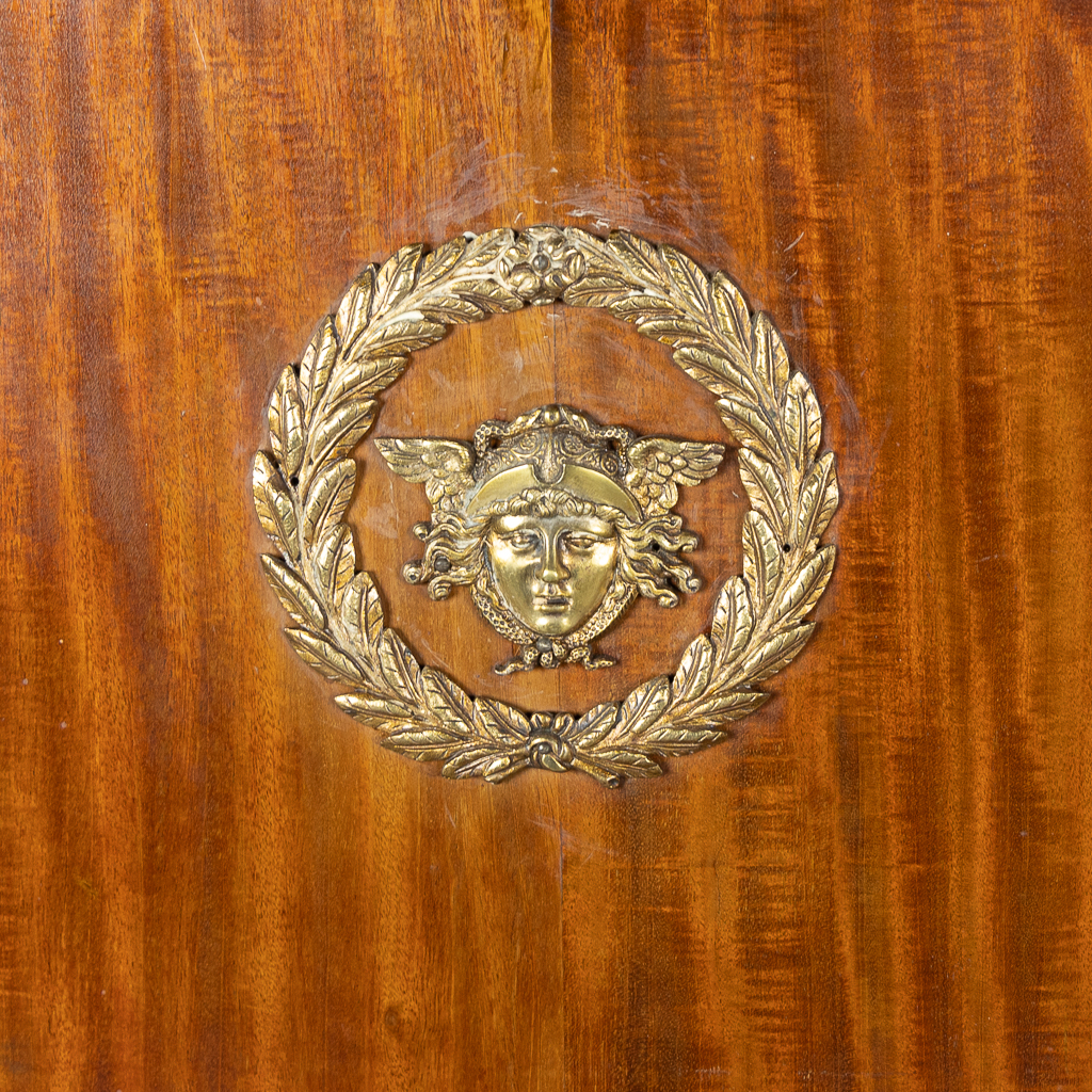 An antique 'Secretaire' cabinet, France, Empire Period. 19th C. (L:57 x W:101 x H:147,5 cm) - Image 9 of 14