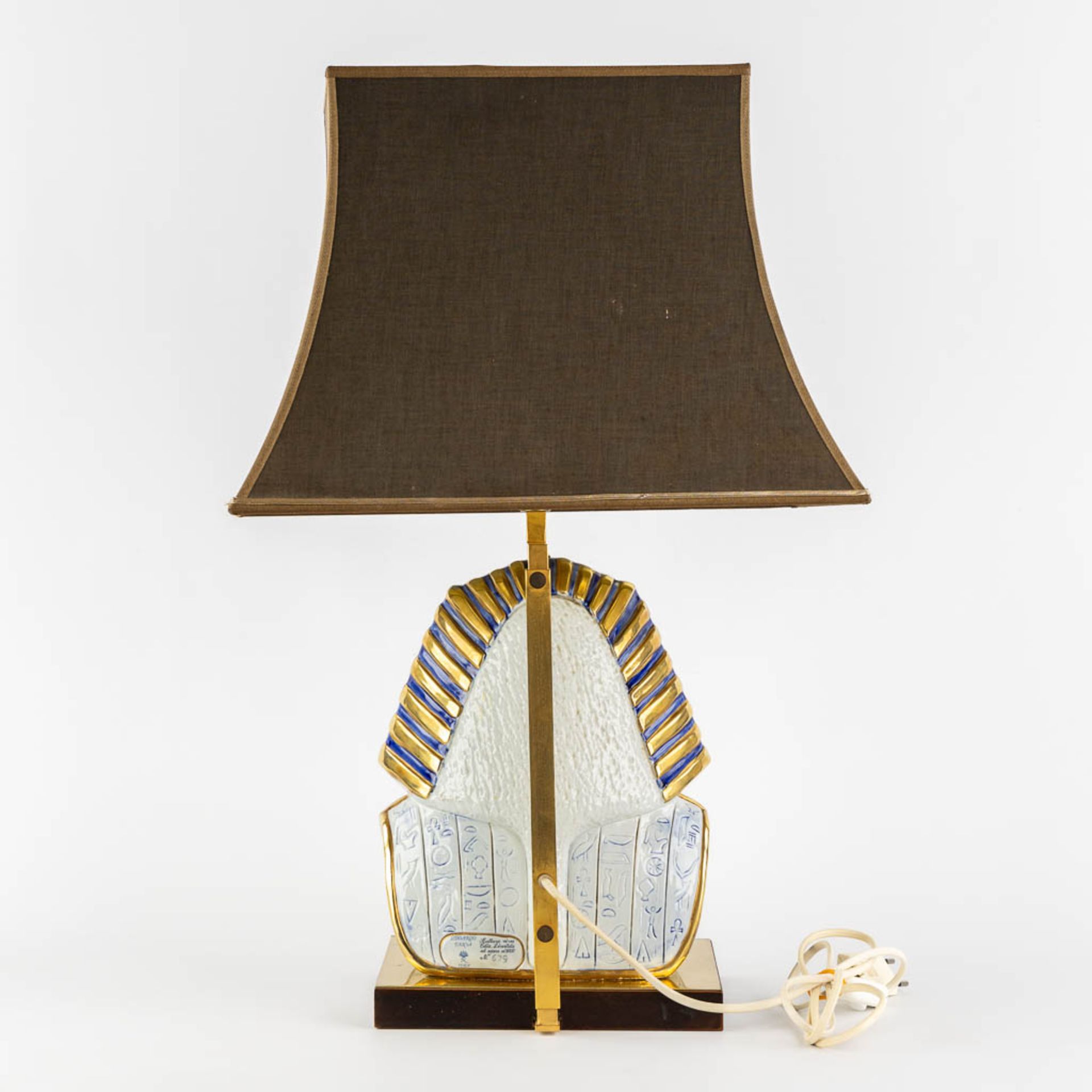 Eduoardo Tasca, Capodimonte, A Tutanchamun table lamp. (L:19 x W:25 x H:38 cm) - Image 5 of 10