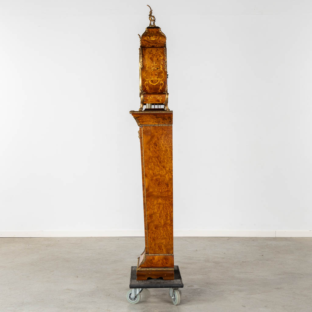 A cartel clock on a pedestal, Westminster movement, marquetry inlay and mounted with bronze. (L:29 x - Image 8 of 15
