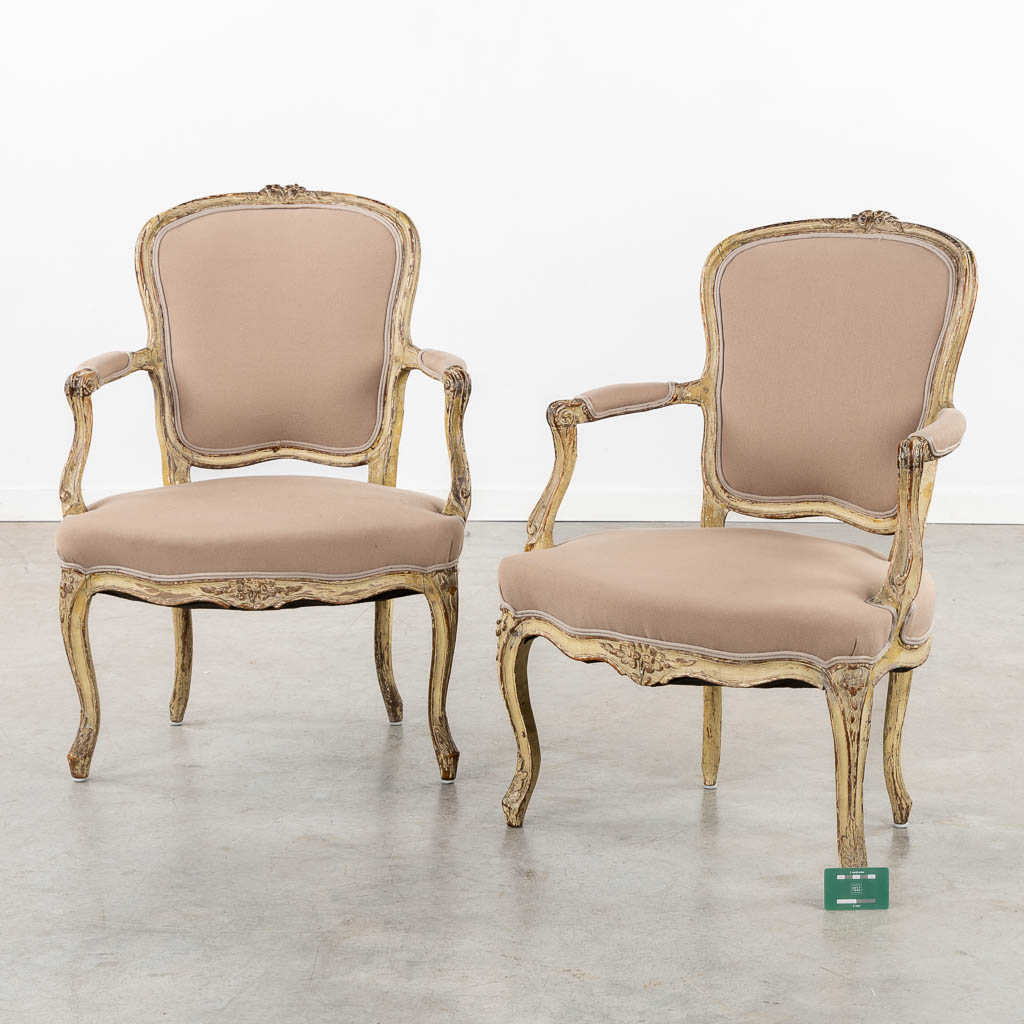 A pair of antique armchairs, Louis XV. (L:50 x W:64 x H:85,5 cm) - Image 2 of 14