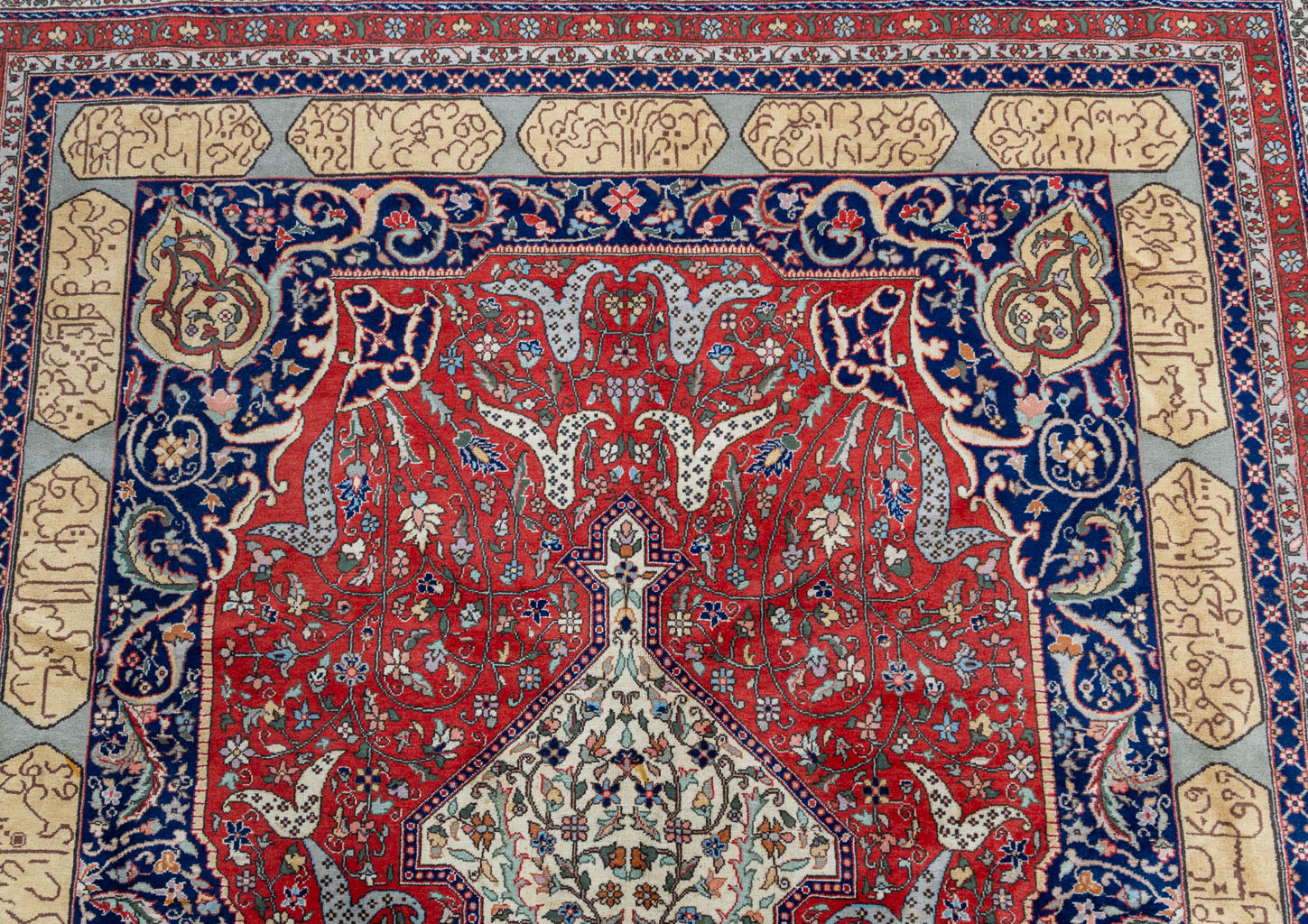 An Oriental hand-made carpet with Arabic Poems, Kashan. (L:382 x W:277 cm) - Image 7 of 8