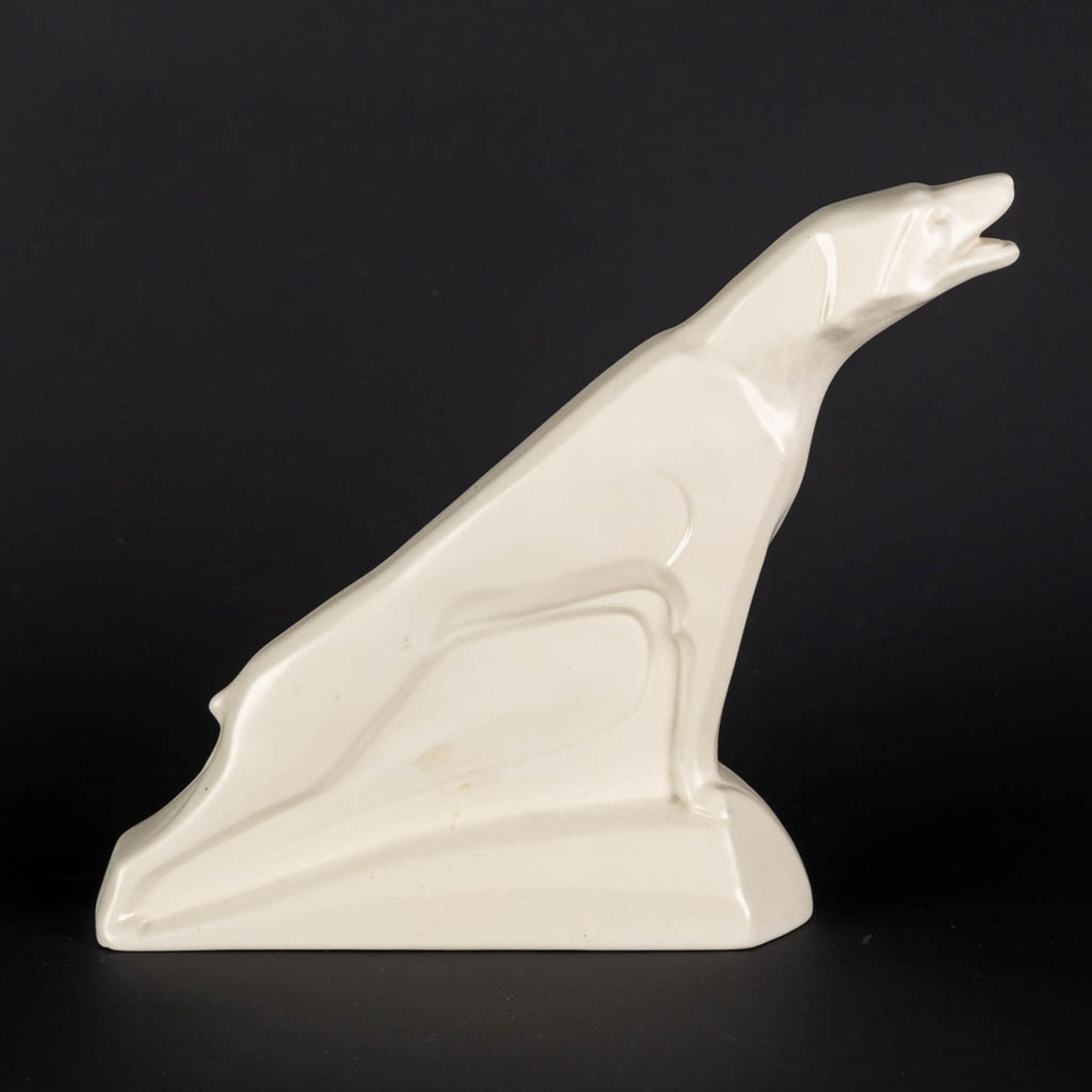 Ernest SCHUBAD (XIX-XX) 'Dog' for Regina, Gouda. Art Deco. (L:8 x W:28 x H:23 cm)