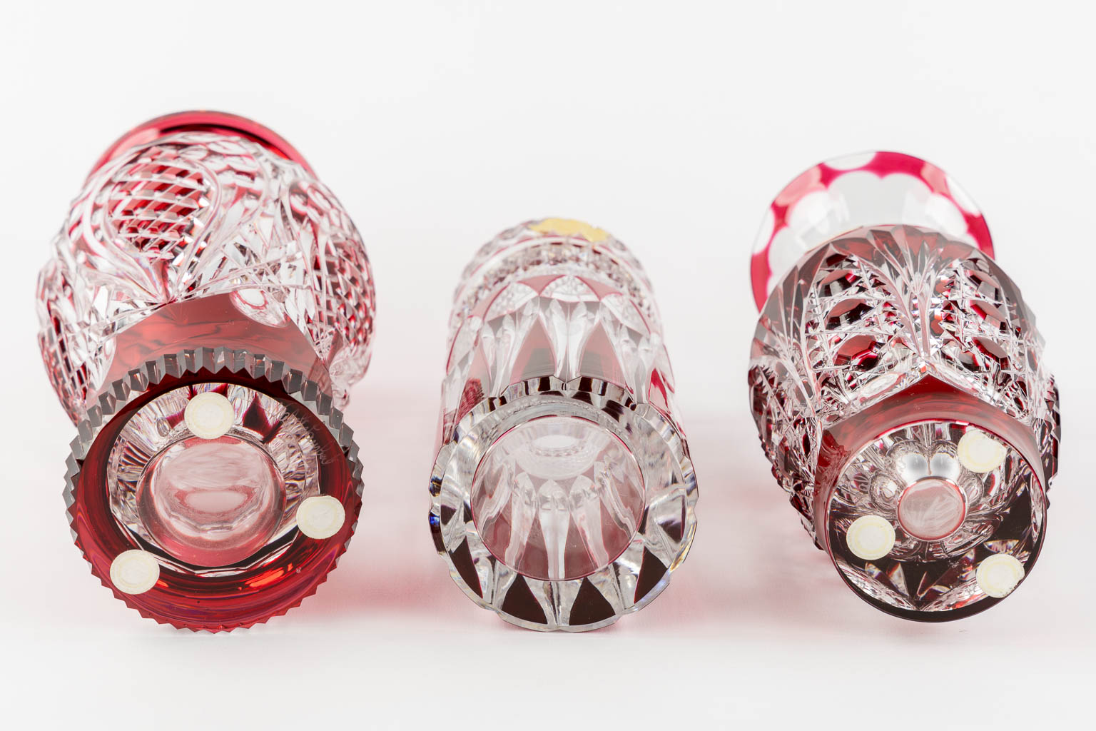 Val Saint Lambert, five vases and a bowl. Cut and coloured crystal. (H:30 x D:13 cm) - Image 12 of 18