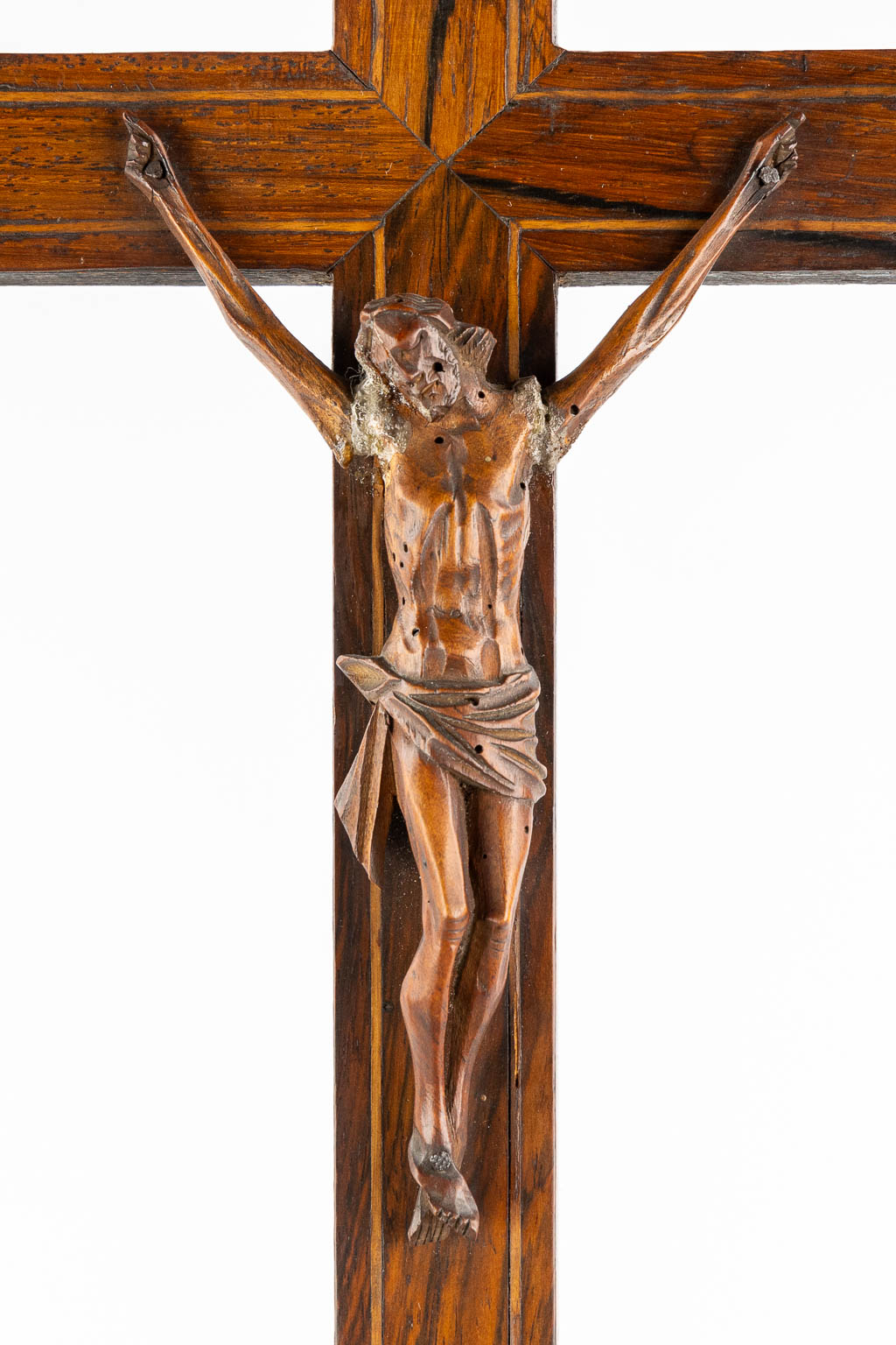 A crucifix with a chapel, mahogany. 19th C. (L:12 x W:24 x H:70 cm) - Image 7 of 11