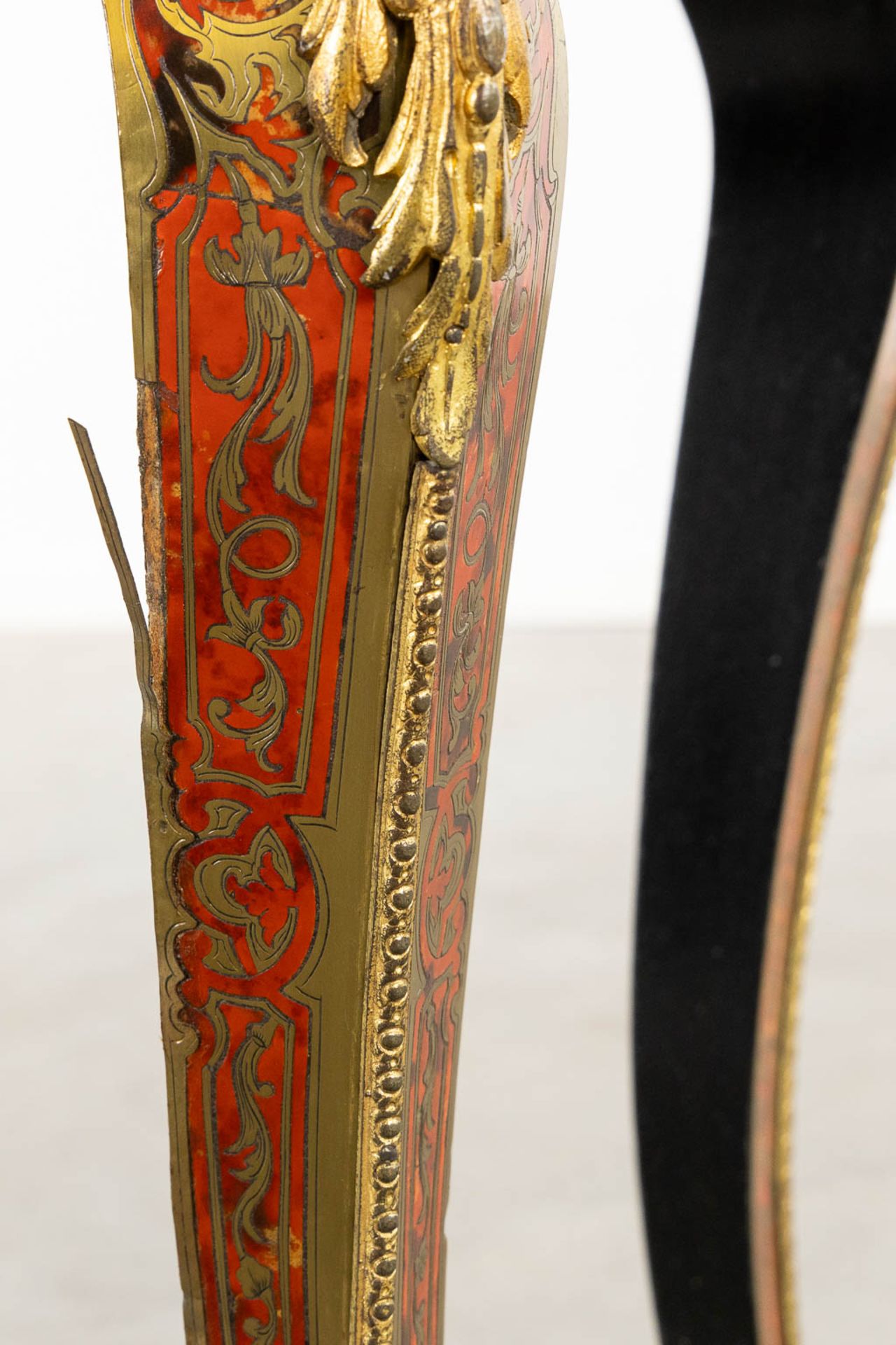 A 'Boulle inlay' card playing table mounted with gilt bronze, Napoleon 3, 19th C. (L:45 x W:87 x H:7 - Bild 13 aus 16