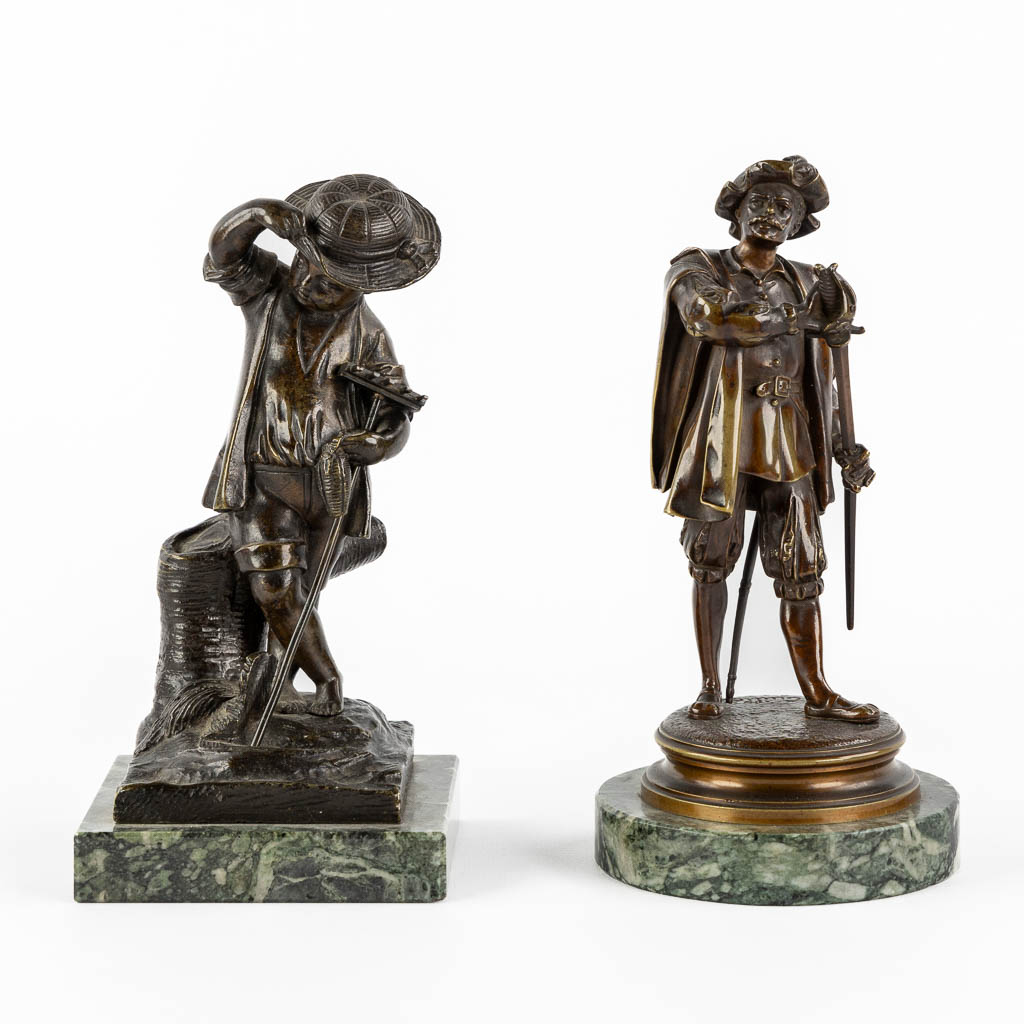 Two decorative figurines, patinated bronze. Circa 1900. (H:20 x D:10 cm) - Image 3 of 10