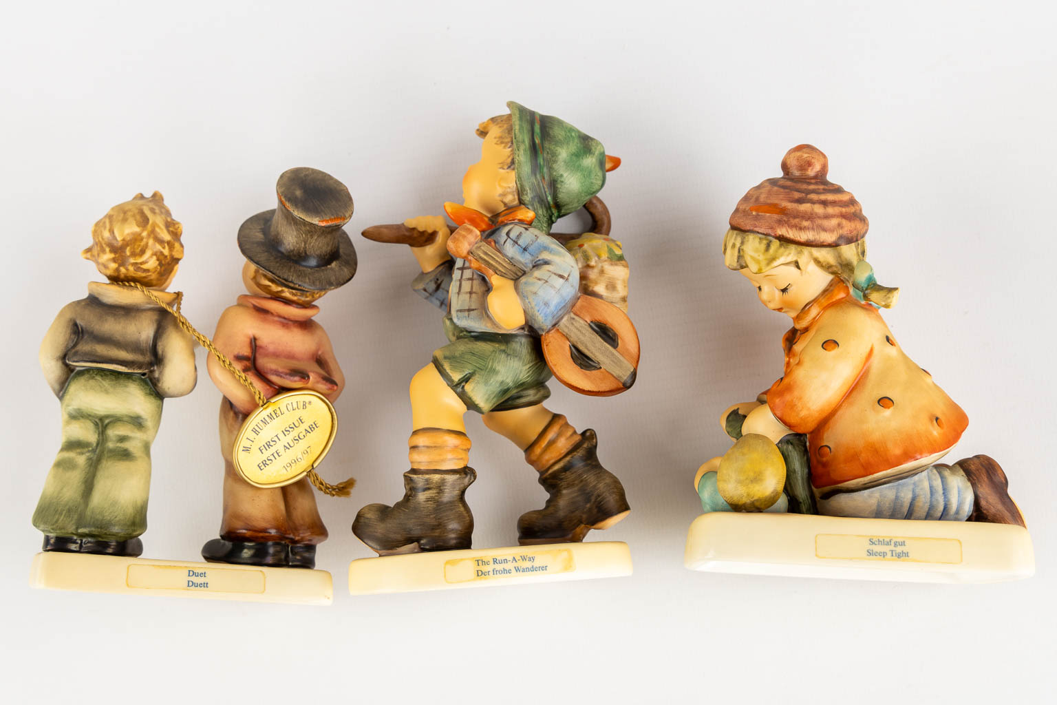 Hummel, 12 figurines, polychrome porcelain. (H:18,5 cm) - Image 10 of 10