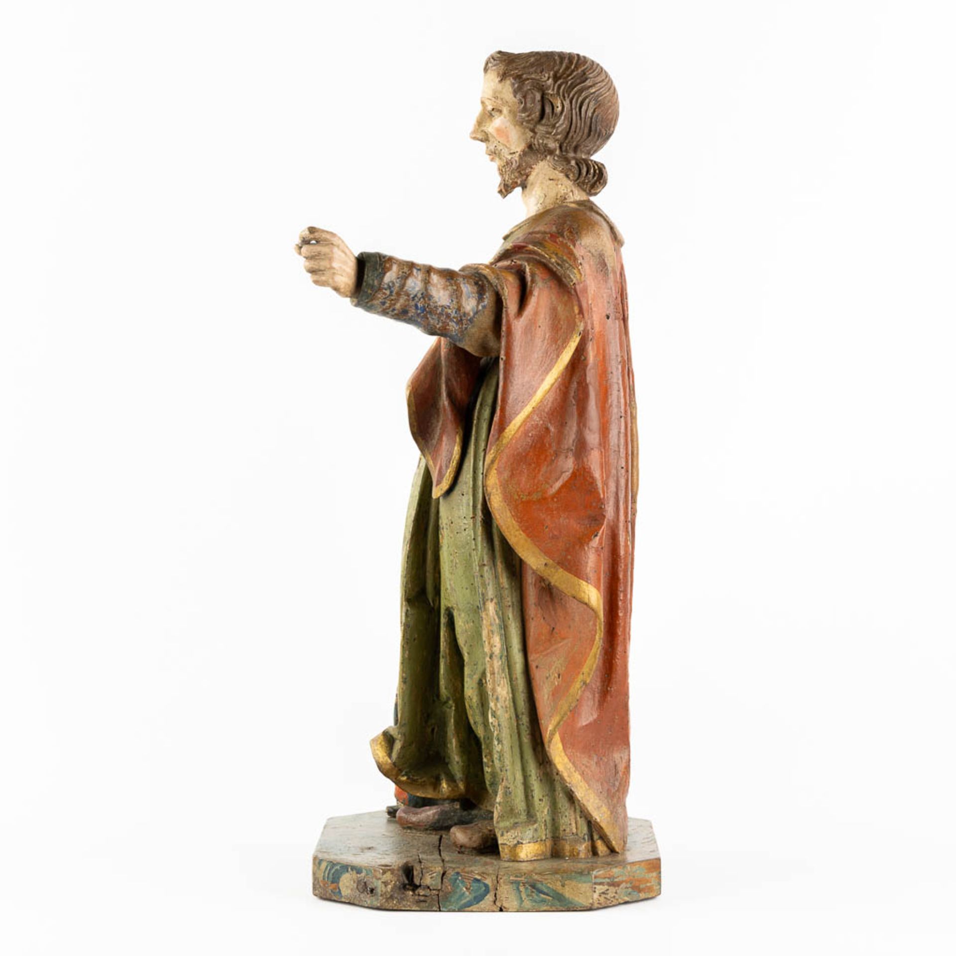 Joseph with child, sculptured and polychrome oak, 18th C. (L:26 x W:34 x H:65 cm) - Bild 4 aus 11