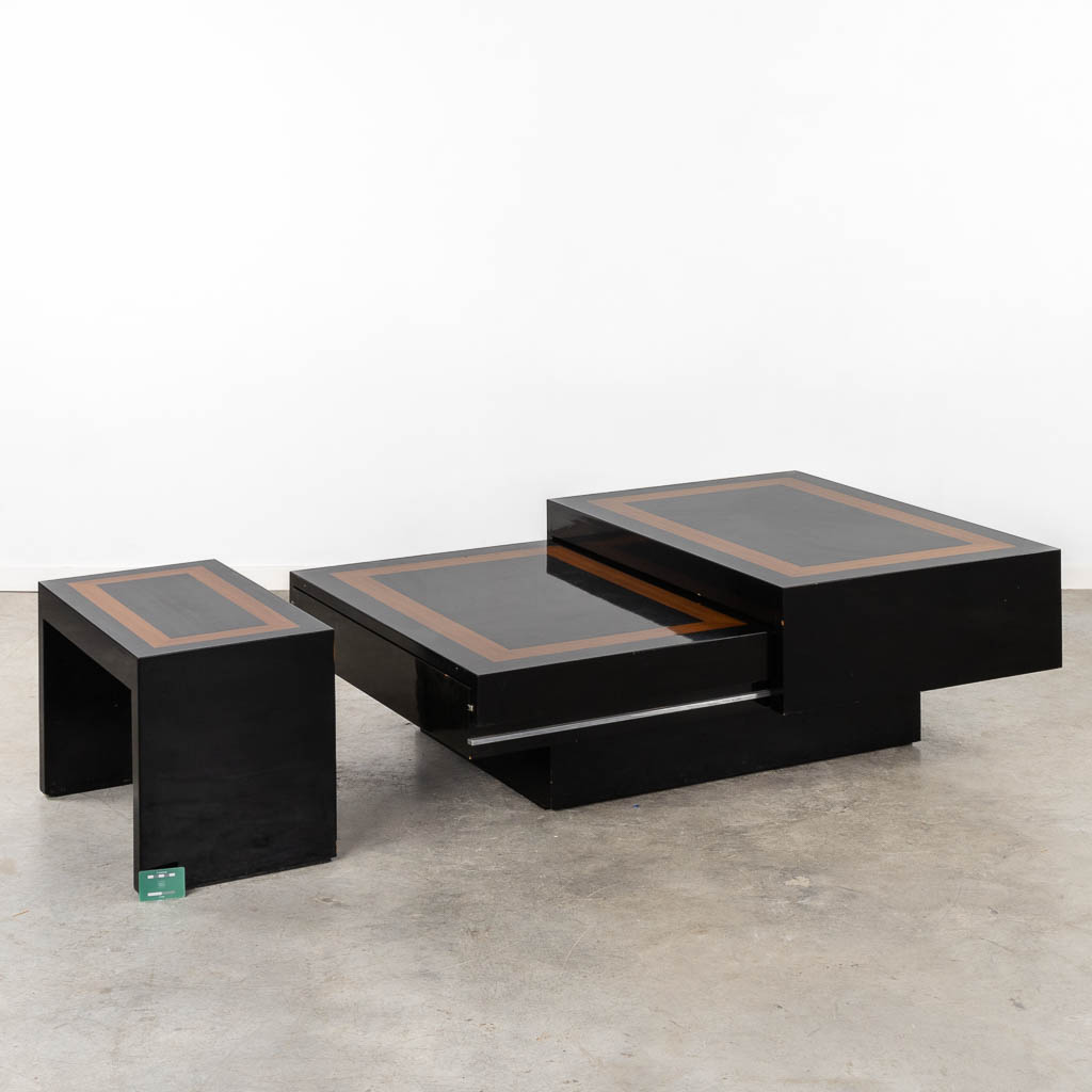 A slideable coffee table, added a bench. Lacquered wood. (L:110 x W:145 x H:47 cm) - Image 2 of 9