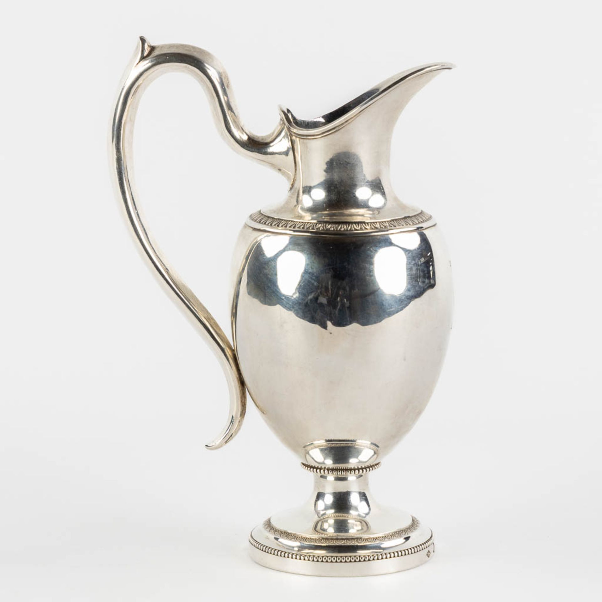 Carolus De Pape (1763-1840) 'Pitcher' silver, Bruges, Belgium, circa 1832 and 1840. (L:8 x W:13 x H: - Bild 6 aus 11