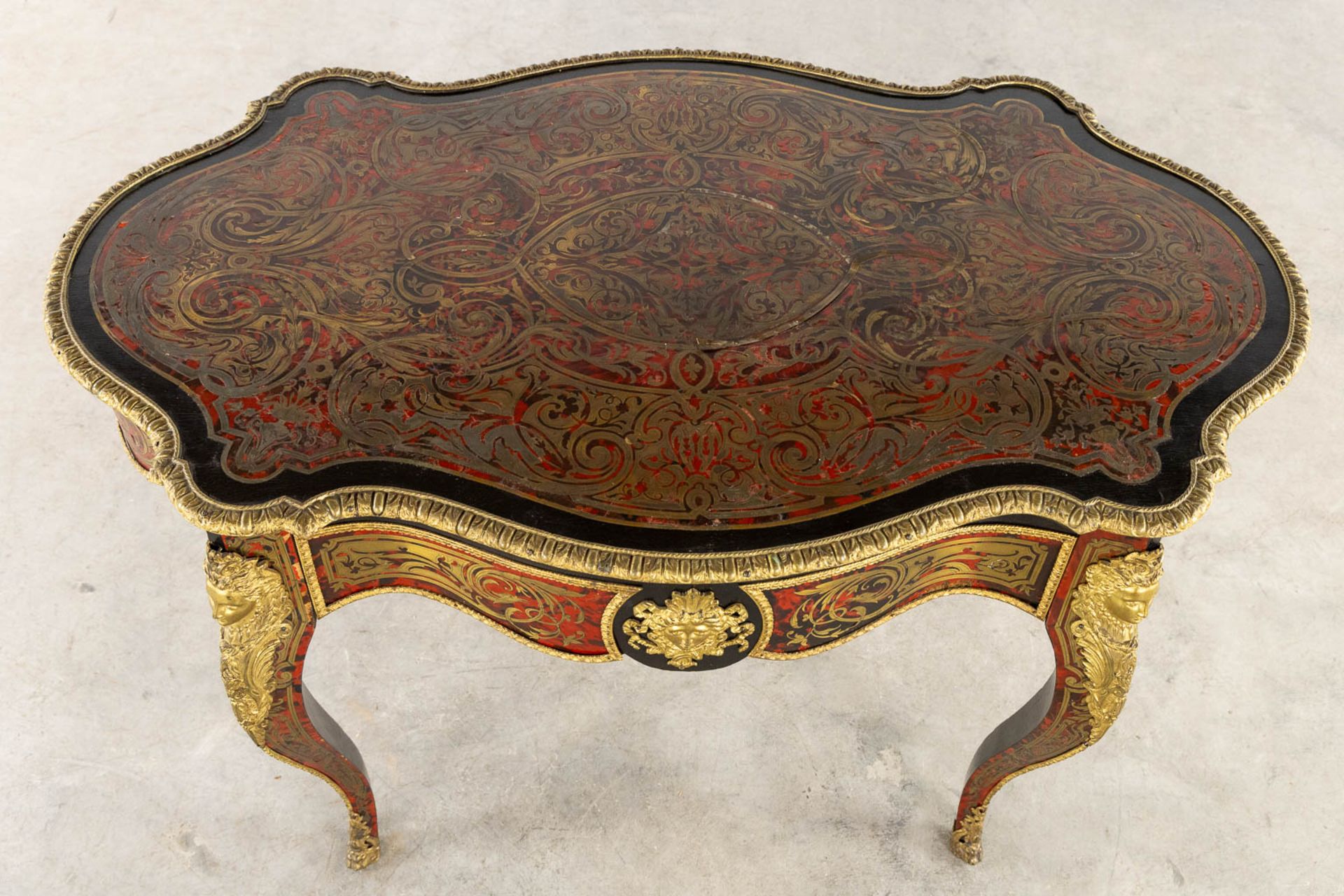 A Boulle 'Table Violon', tortoiseshell and copper inlay, Napoleon 3. (L:73 x W:120 x H:77 cm) - Bild 8 aus 19