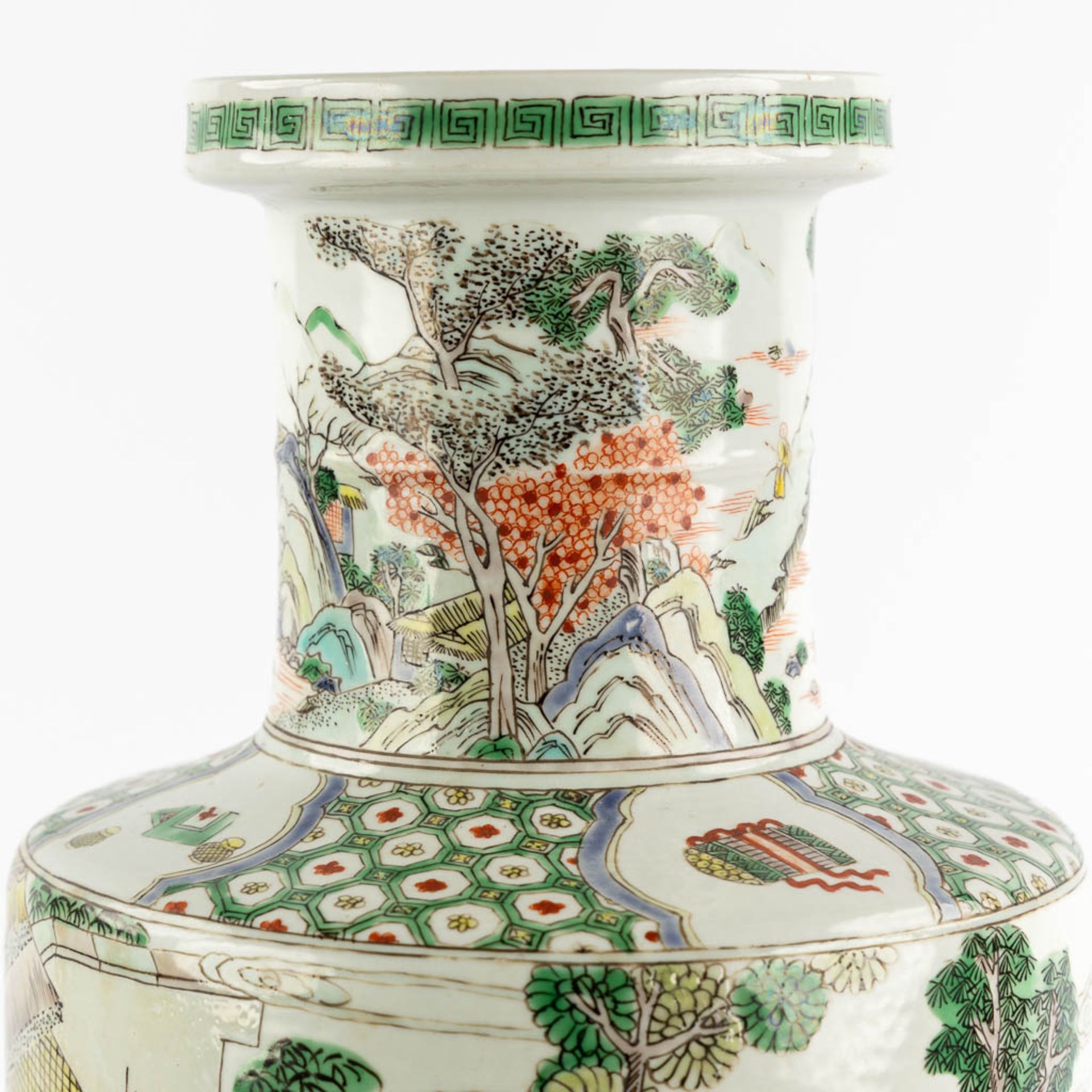 A Chinese Famille Verte 'Roulleau' vase with scènes of rice production. (H:46 x D:18 cm) - Image 10 of 13