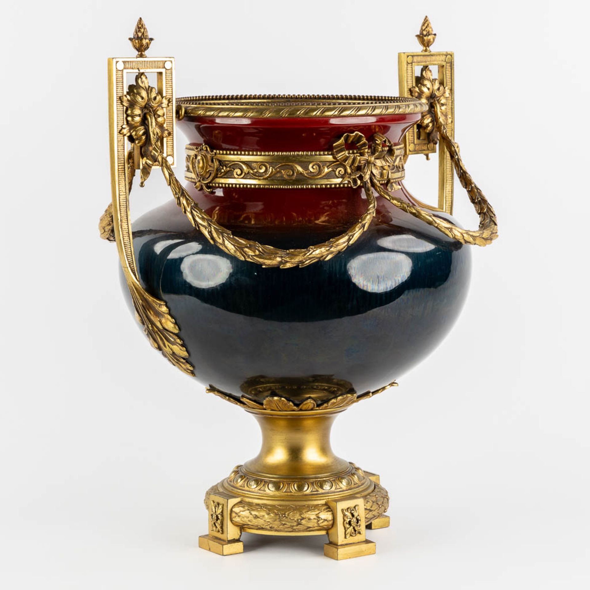 A large faience vase mounted with gilt bronze in Louis XV style. Circa 1900. (L:34 x W:40 x H:50 cm) - Image 3 of 12