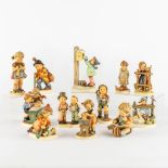 Hummel, 12 figurines, polychrome porcelain. (H:18,5 cm)