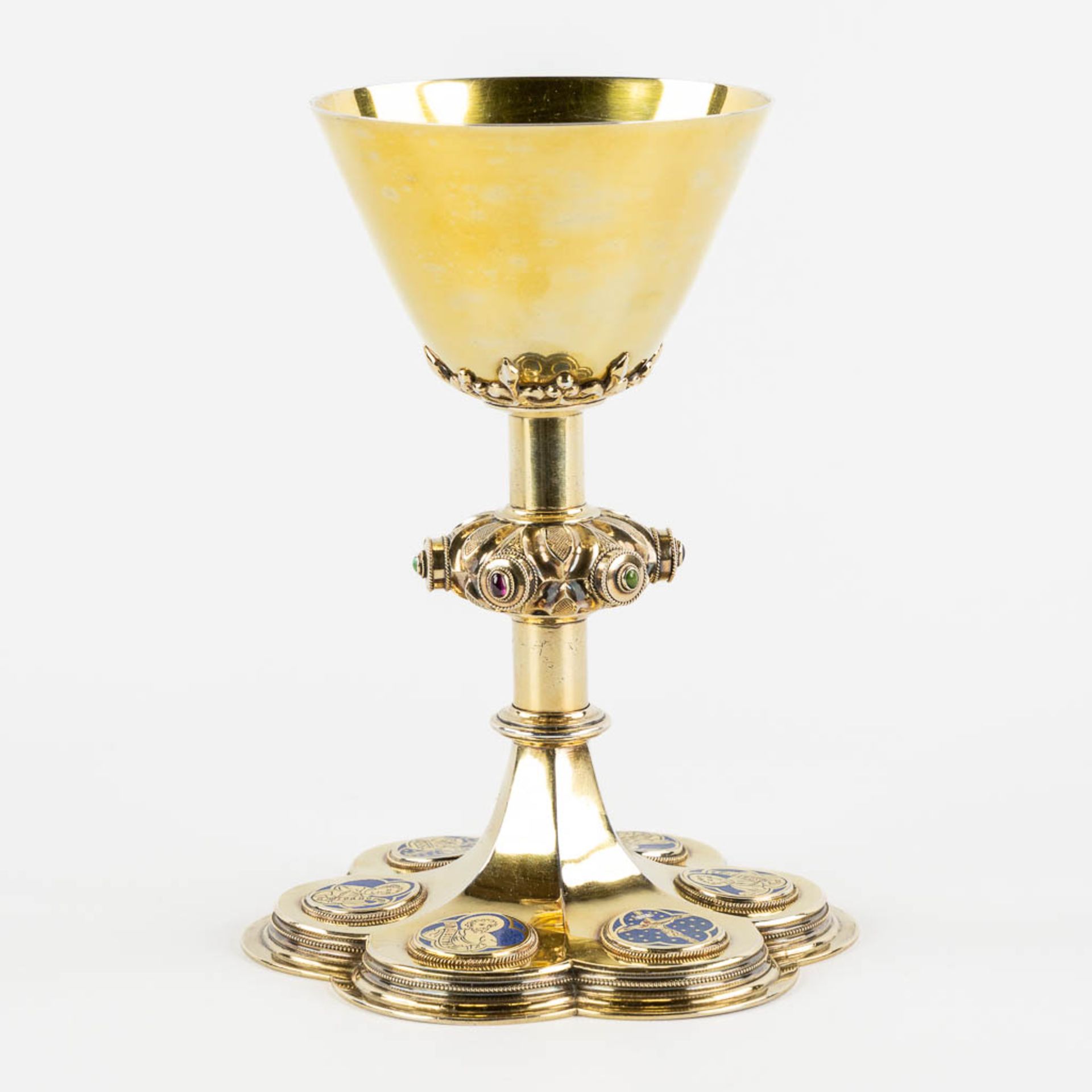 A. Bourdon-De Bruyne, Ghent, A Gothic Revival chalice with original case, Silver, 900/1000. 653g. 18 - Bild 9 aus 17
