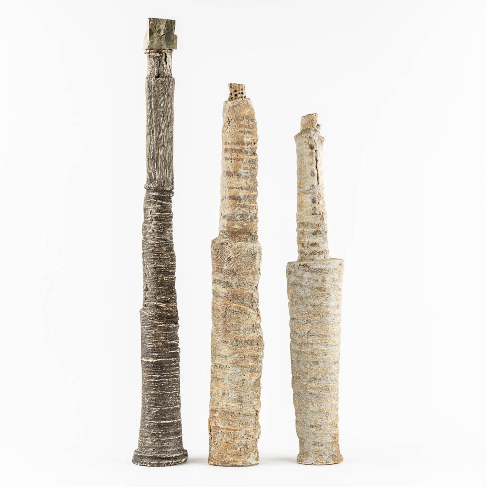 Pia MANU (XX) 'Three Decorative Sculptures'. (H:86,5 x D:11 cm) - Bild 3 aus 10