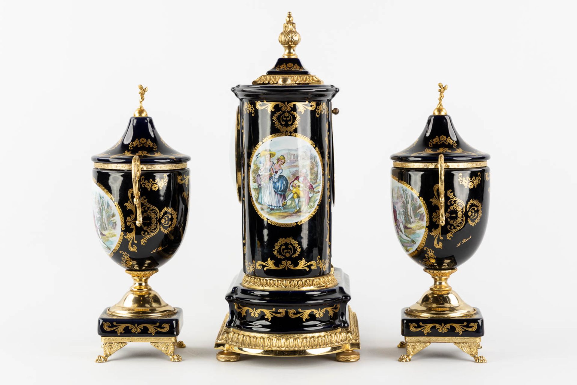 A.Rotondo, A three-piece mantle garniture clock, in the style of Limoges and A.C.F. (L:16 x W:25,5 x - Bild 7 aus 12