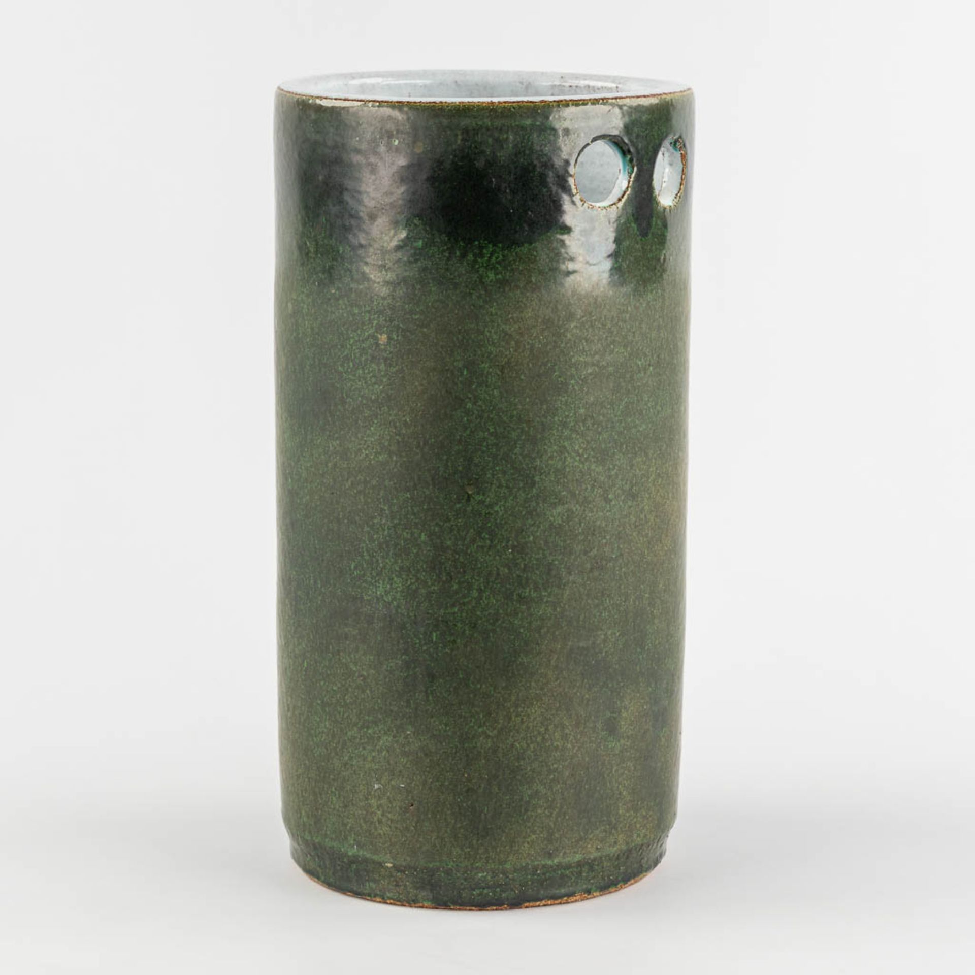 Rogier VANDEWEGHE (1923-2020) 'Vase' for Amphora. (H:40 x D:20,5 cm)