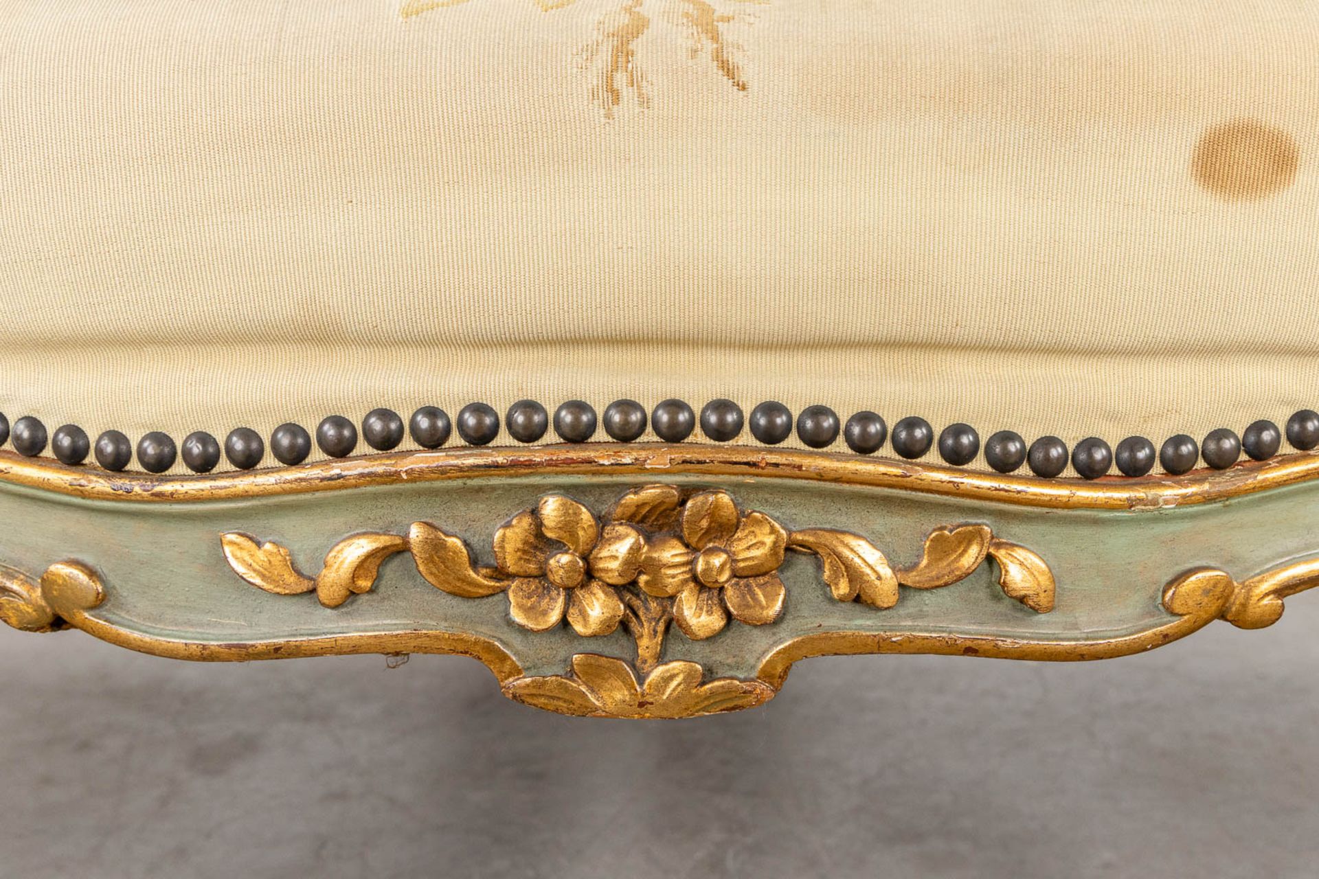 A Louis XV style sofa, upholstered with flower embroideries. (L:80 x W:175 x H:96 cm) - Image 11 of 11